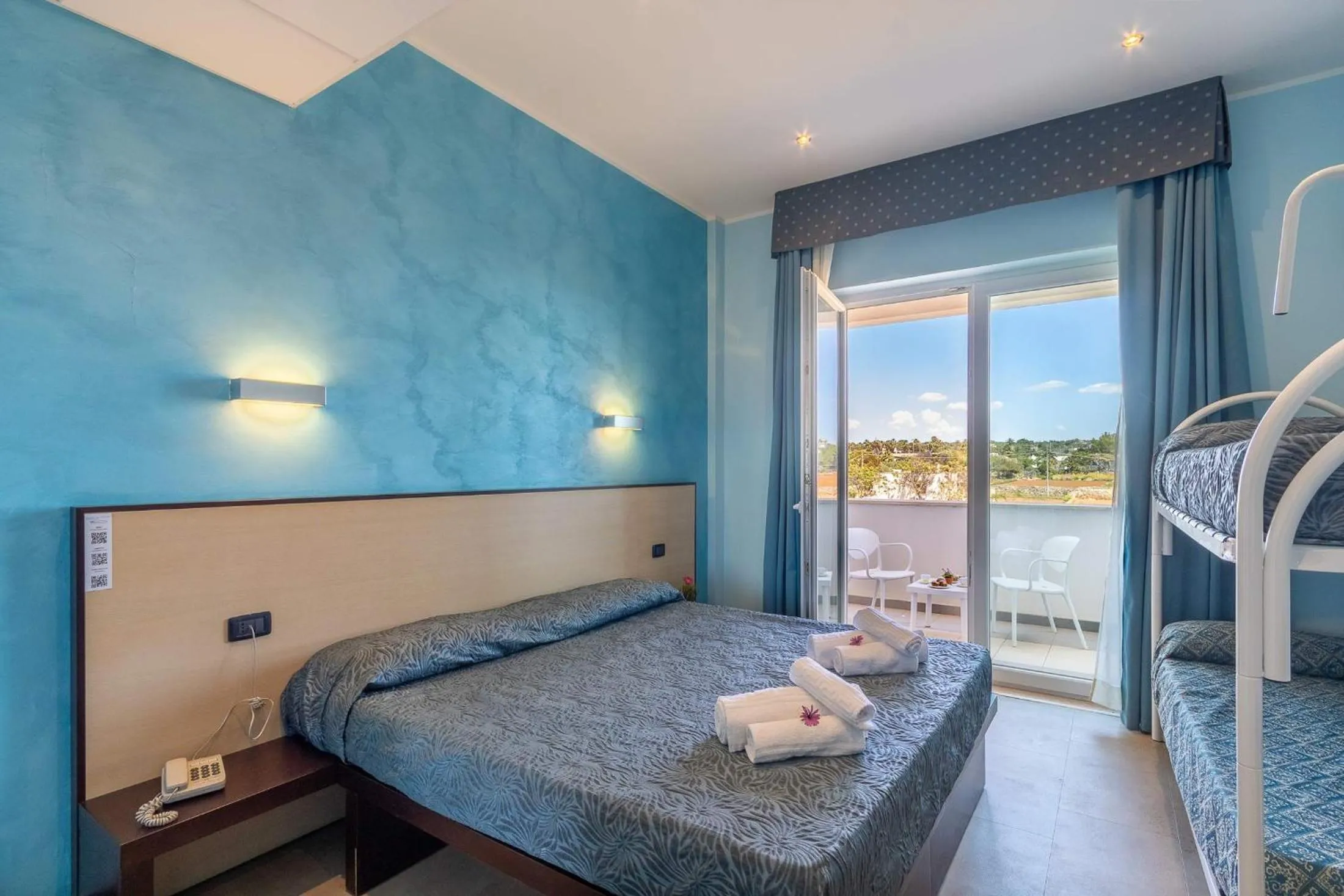 View (from property/room), Bed in Jonico Hotel