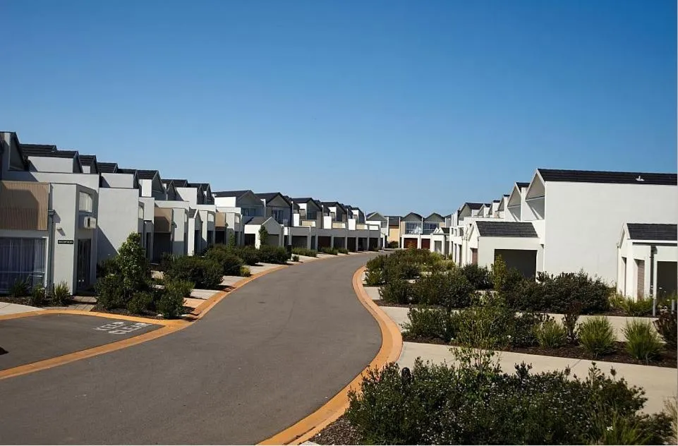 Street view in Quest Sanctuary Lakes