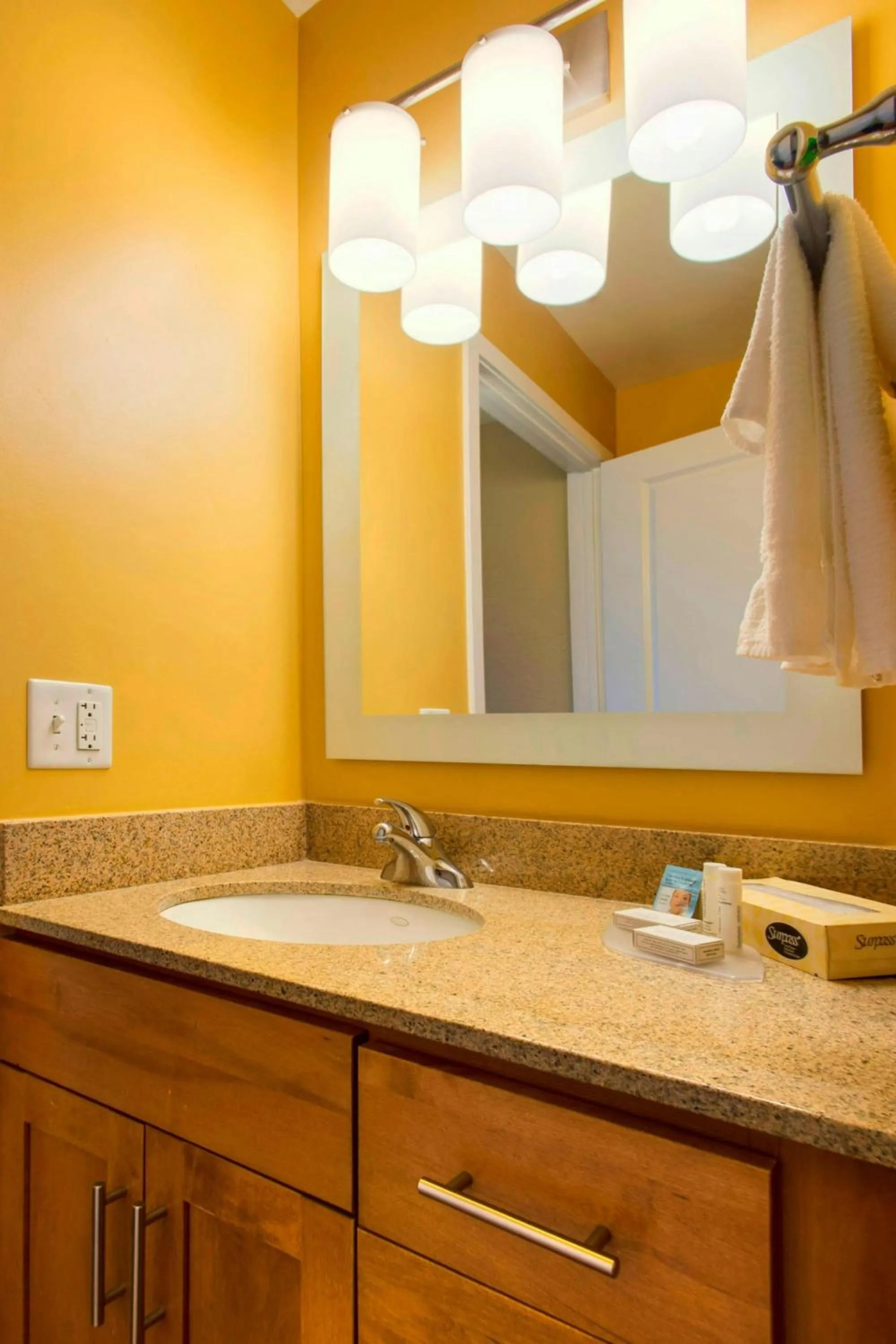 Bathroom in TownePlace Suites by Marriott Kansas City Overland Park
