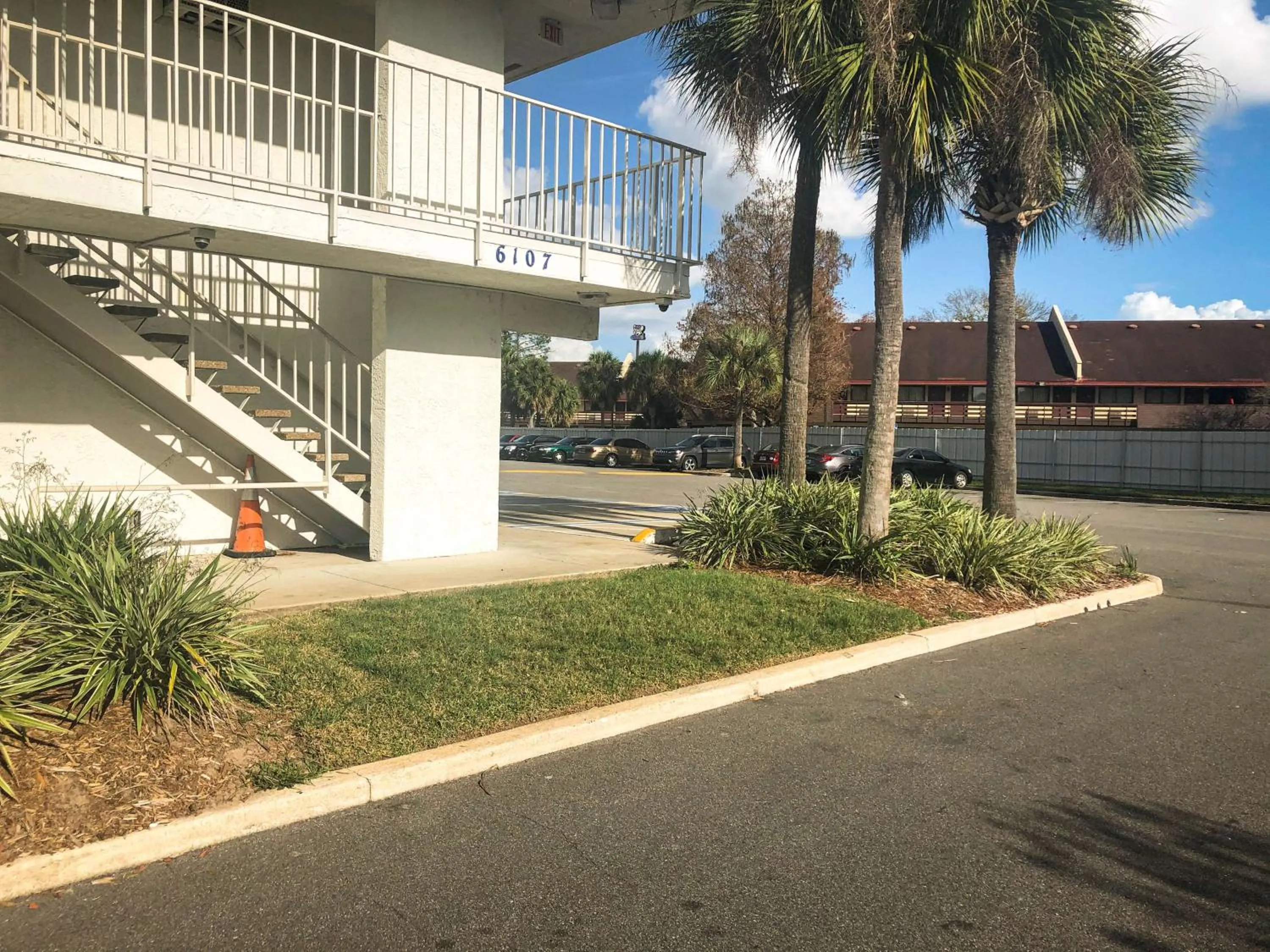 Property building in Motel 6-Jacksonville, FL - Orange Park