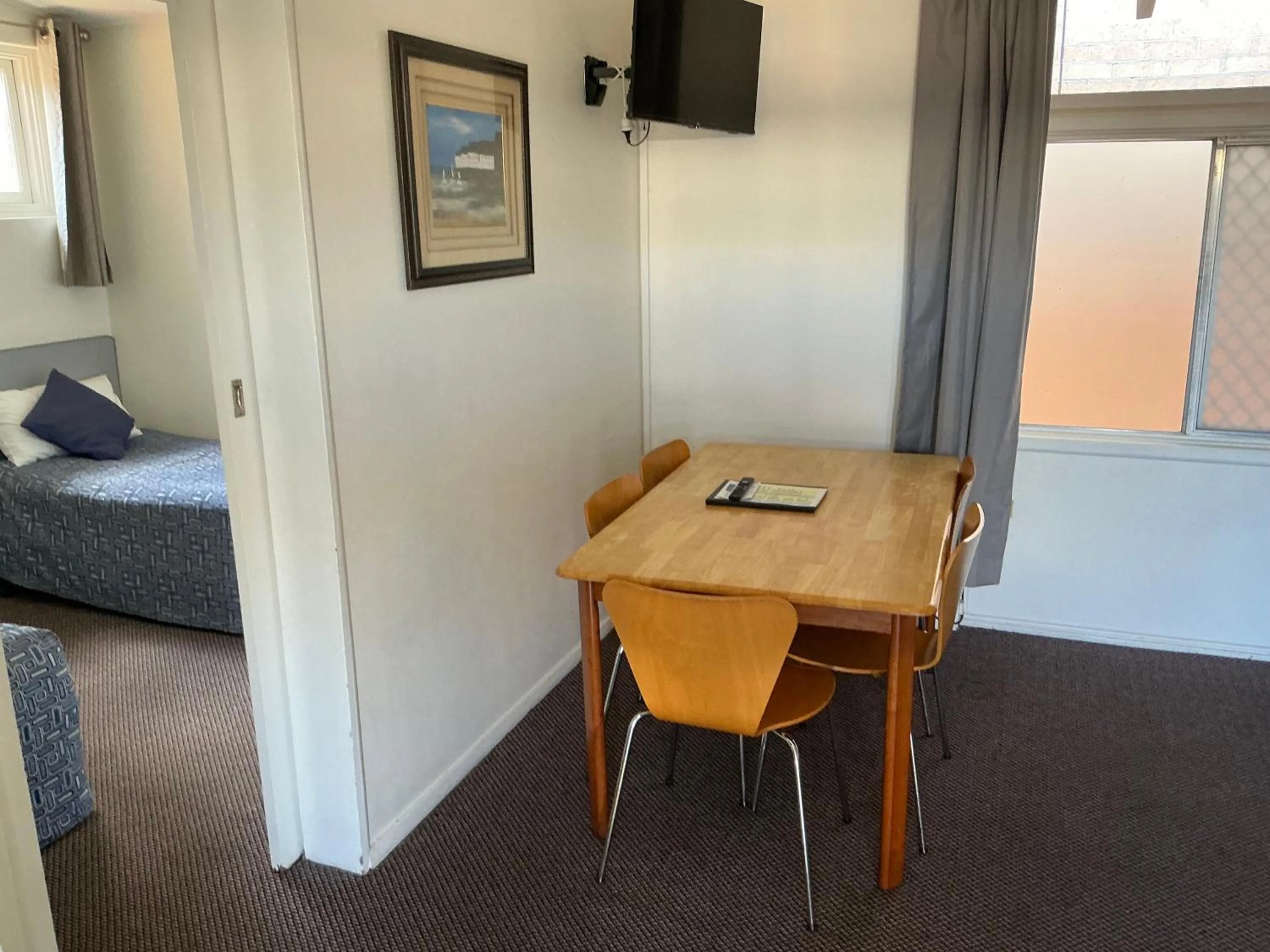 Dining area in Bentleigh Motor Inn