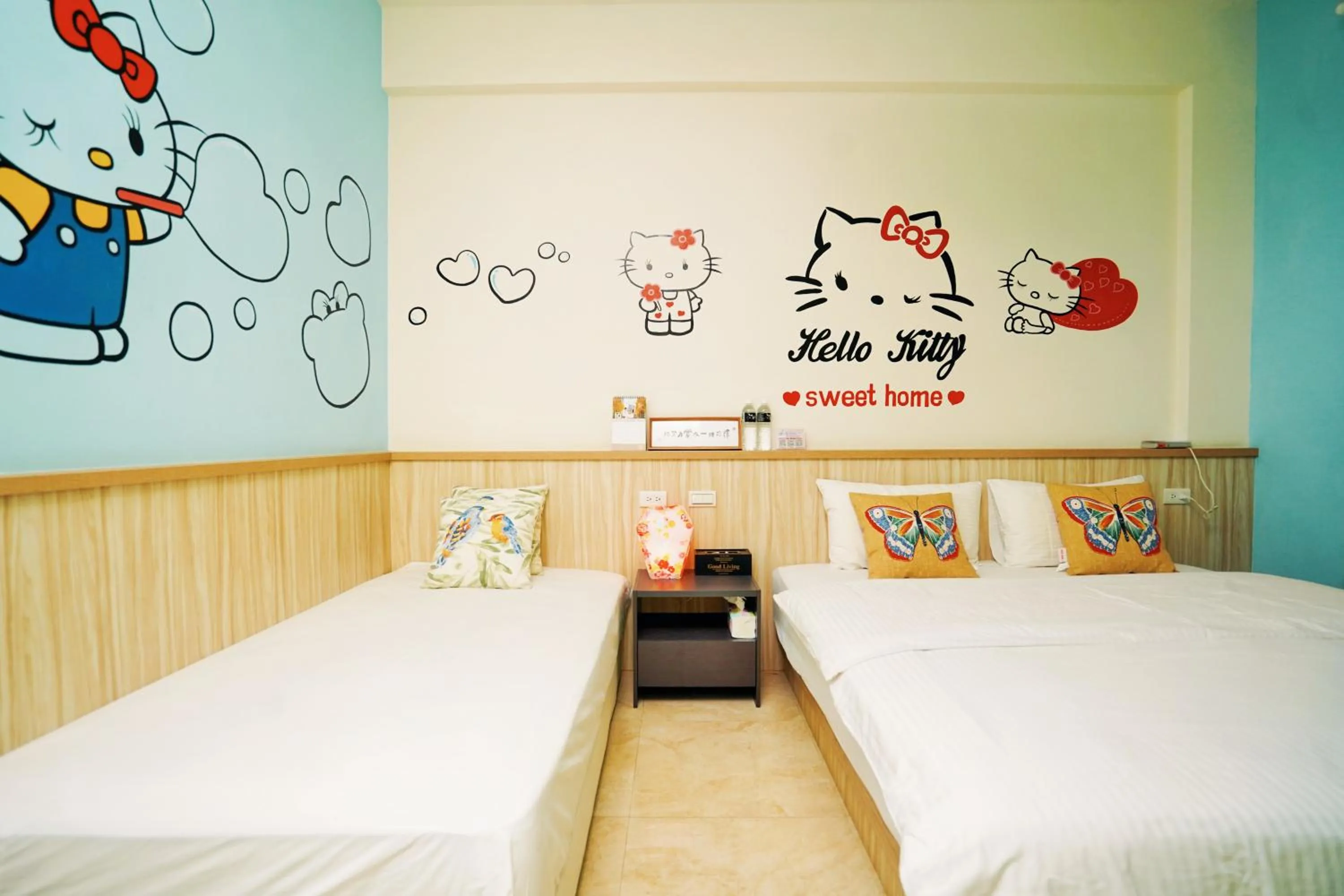 Bed in 夏之戀民宿 可包棟 近金城市區