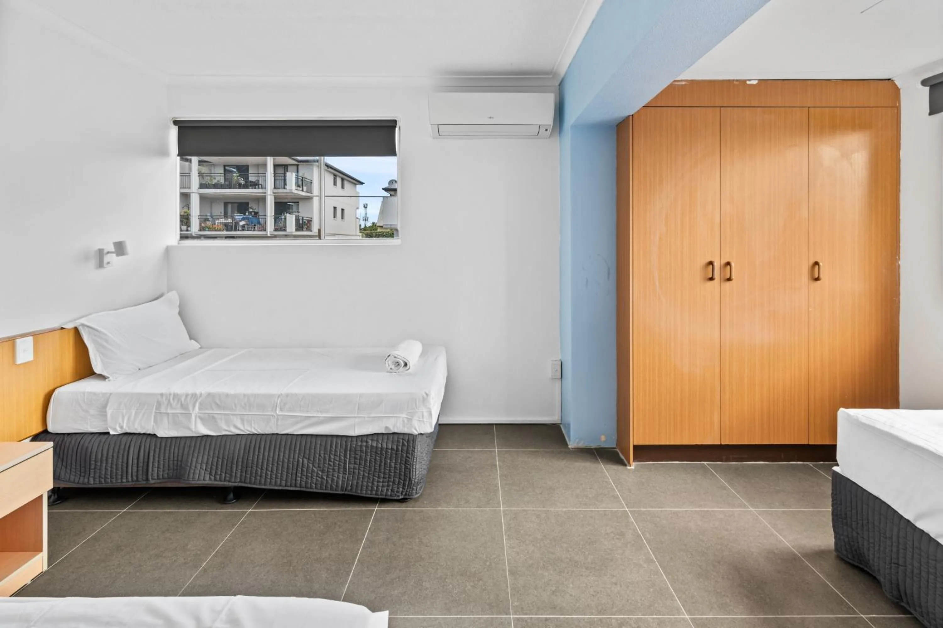 Bed in Annerley Motor Inn