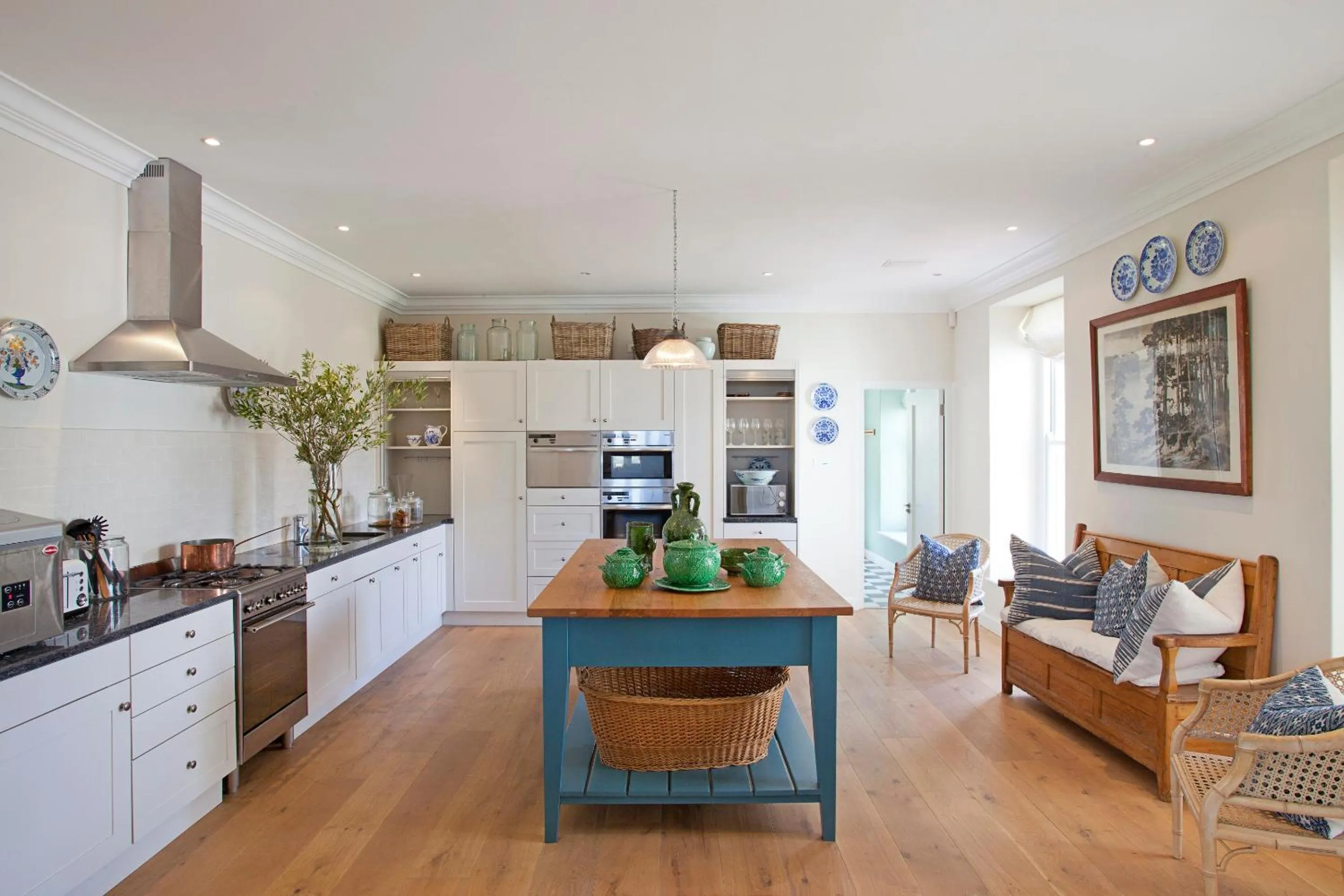 Kitchen or kitchenette in La Cotte House