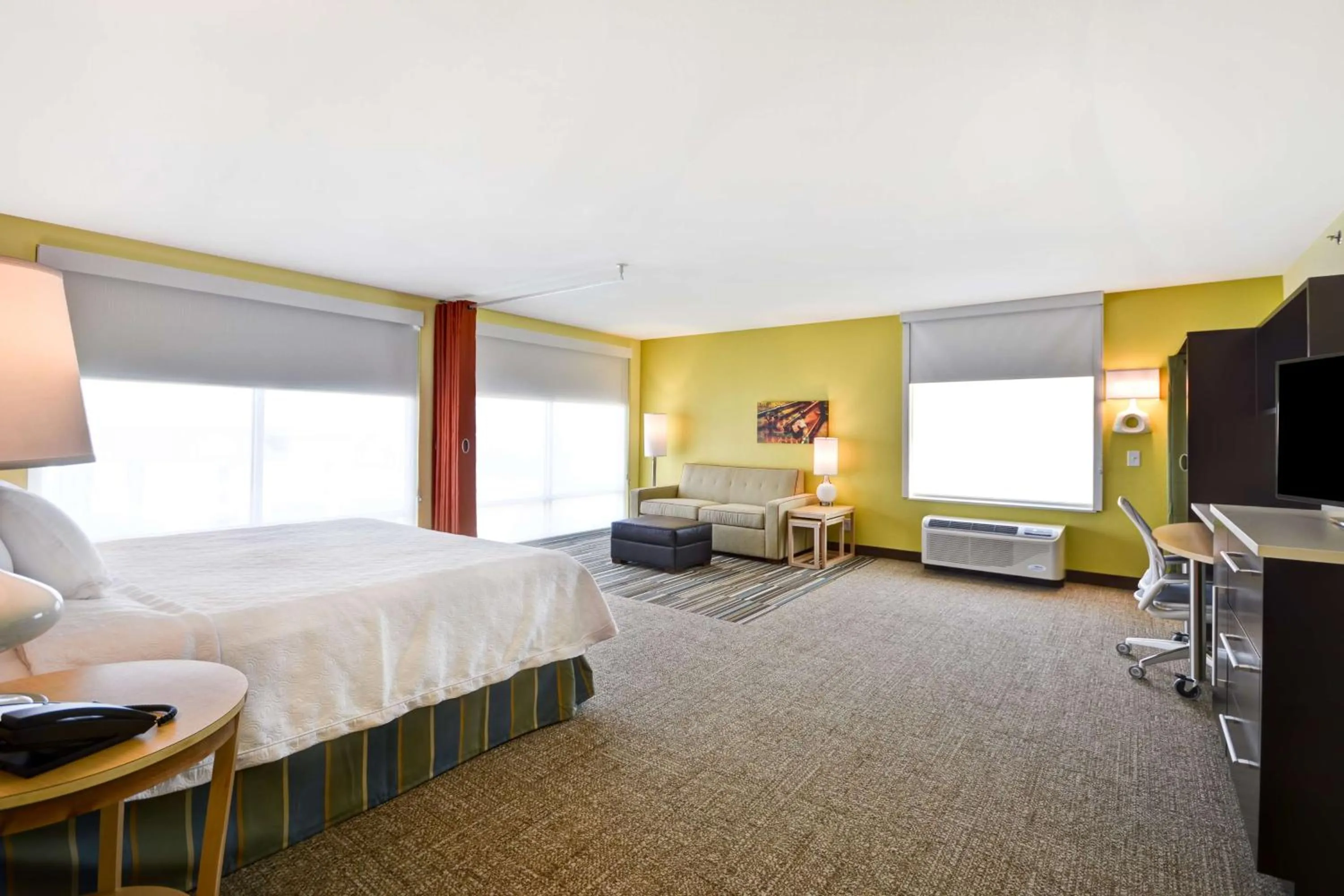 Bedroom, Bed in Home2 Suites By Hilton Dallas North Park