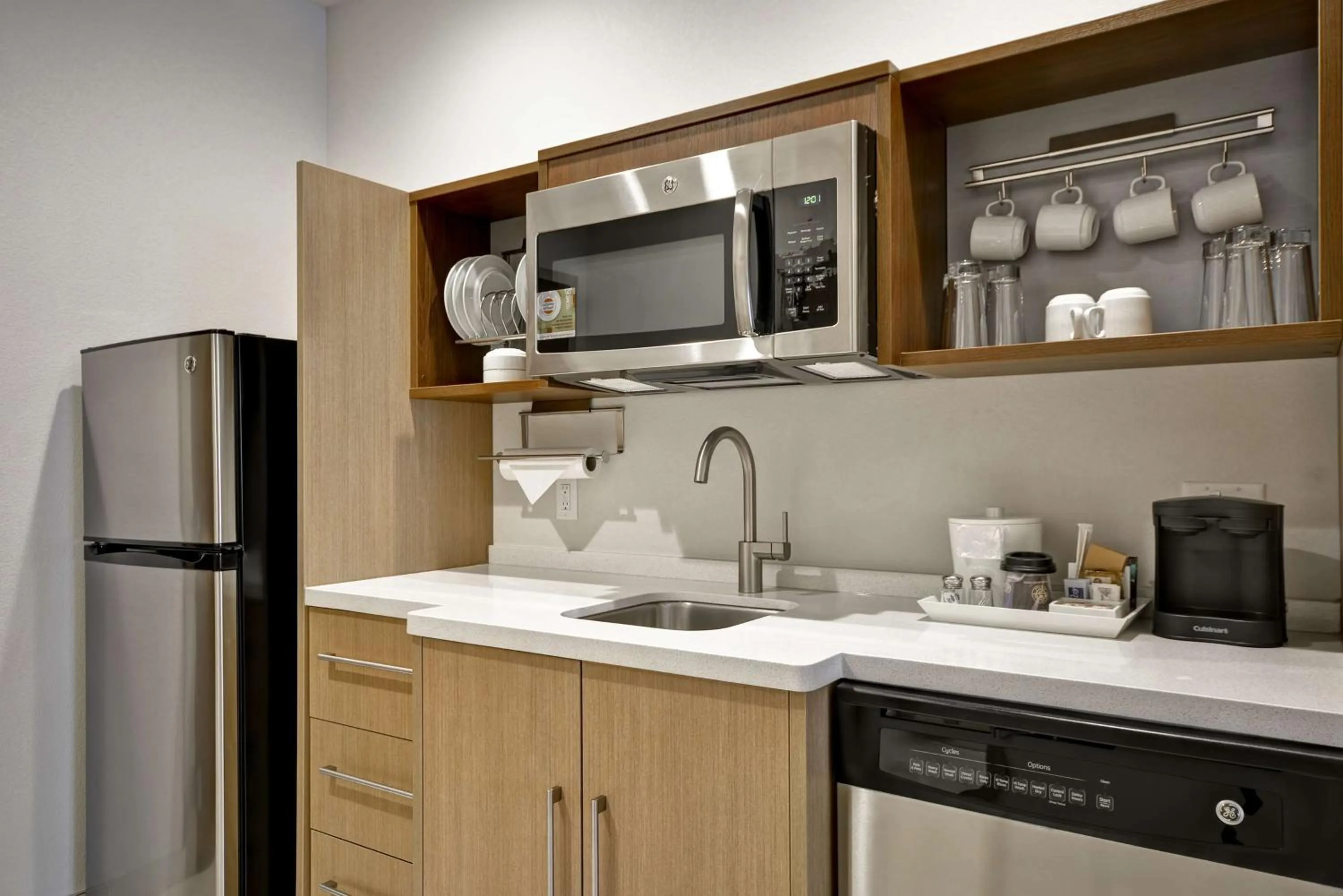 Kitchen or kitchenette in Home 2 Suites By Hilton Fairview Allen