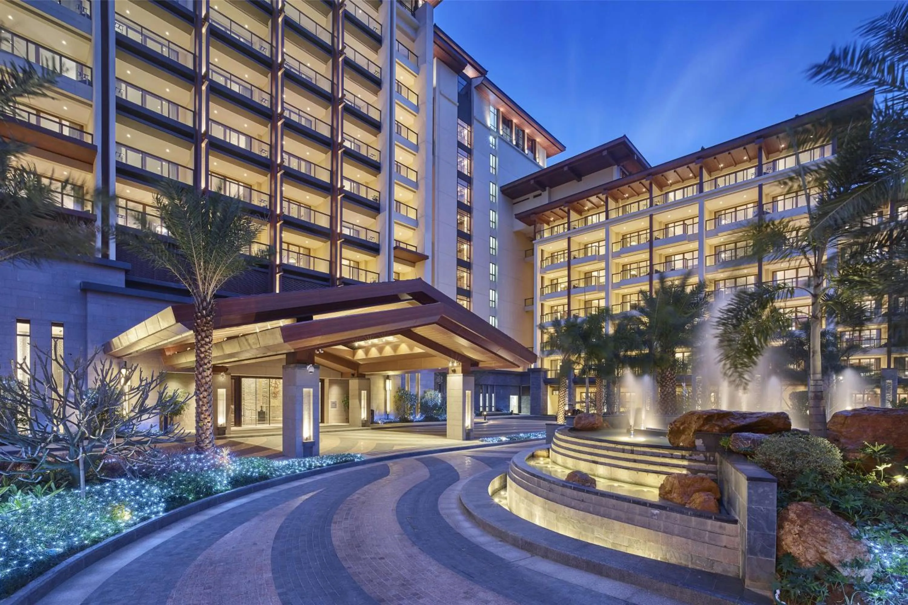 Property building in Hilton Huizhou Longmen Resort