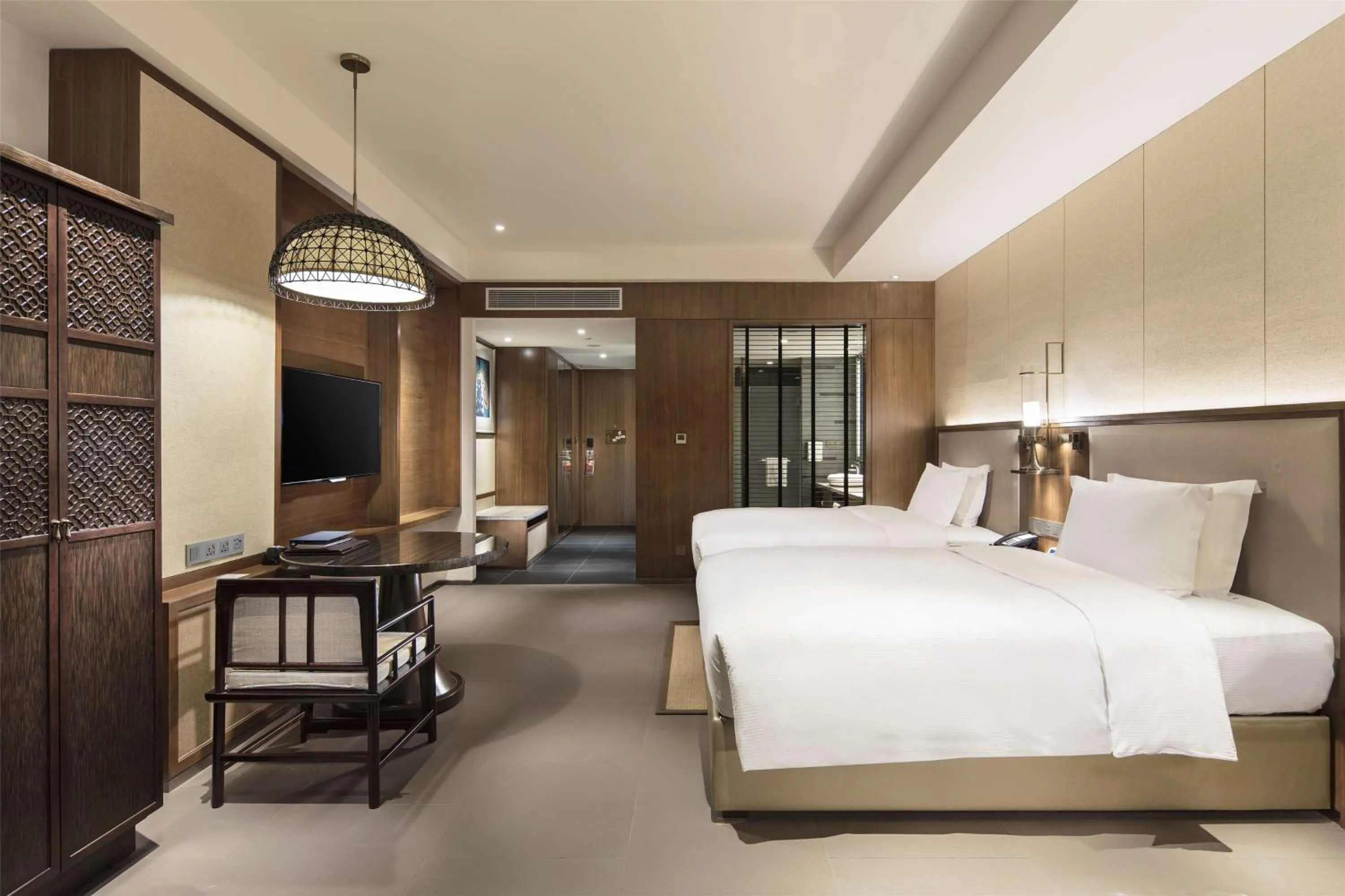 Bedroom, Bed in Hilton Huizhou Longmen Resort