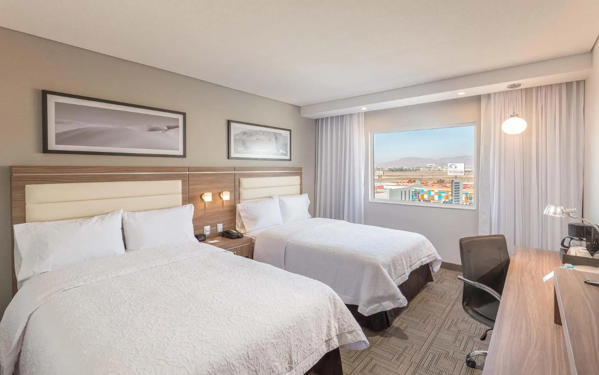 Bed in Hampton Inn By Hilton Tijuana