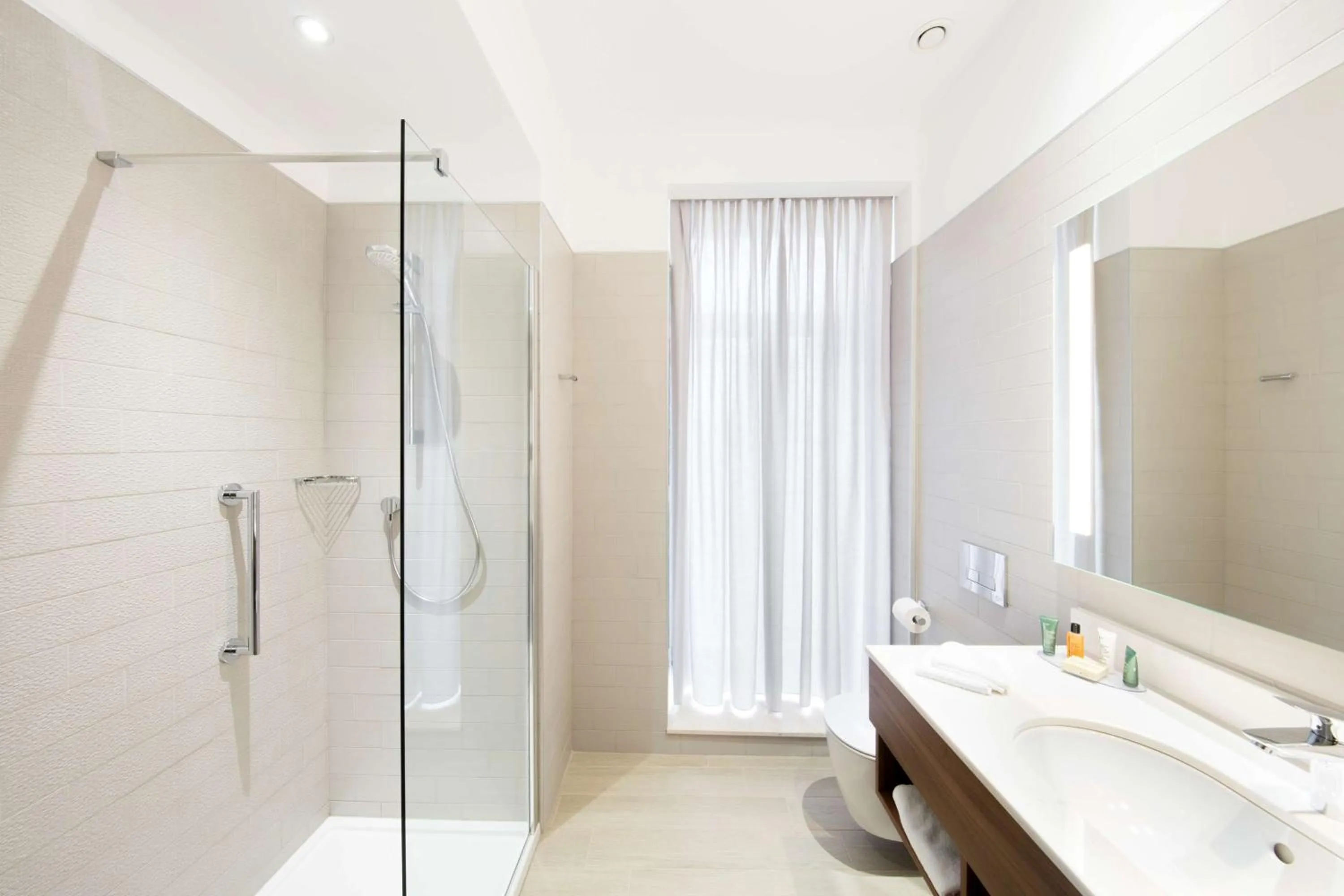 Bathroom in Hilton Garden Inn Bucharest Old Town