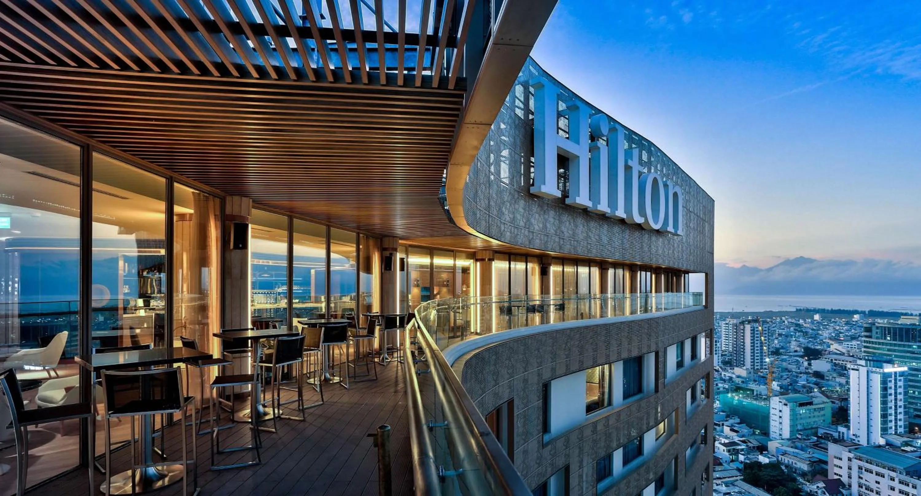 Property building in Hilton Da Nang