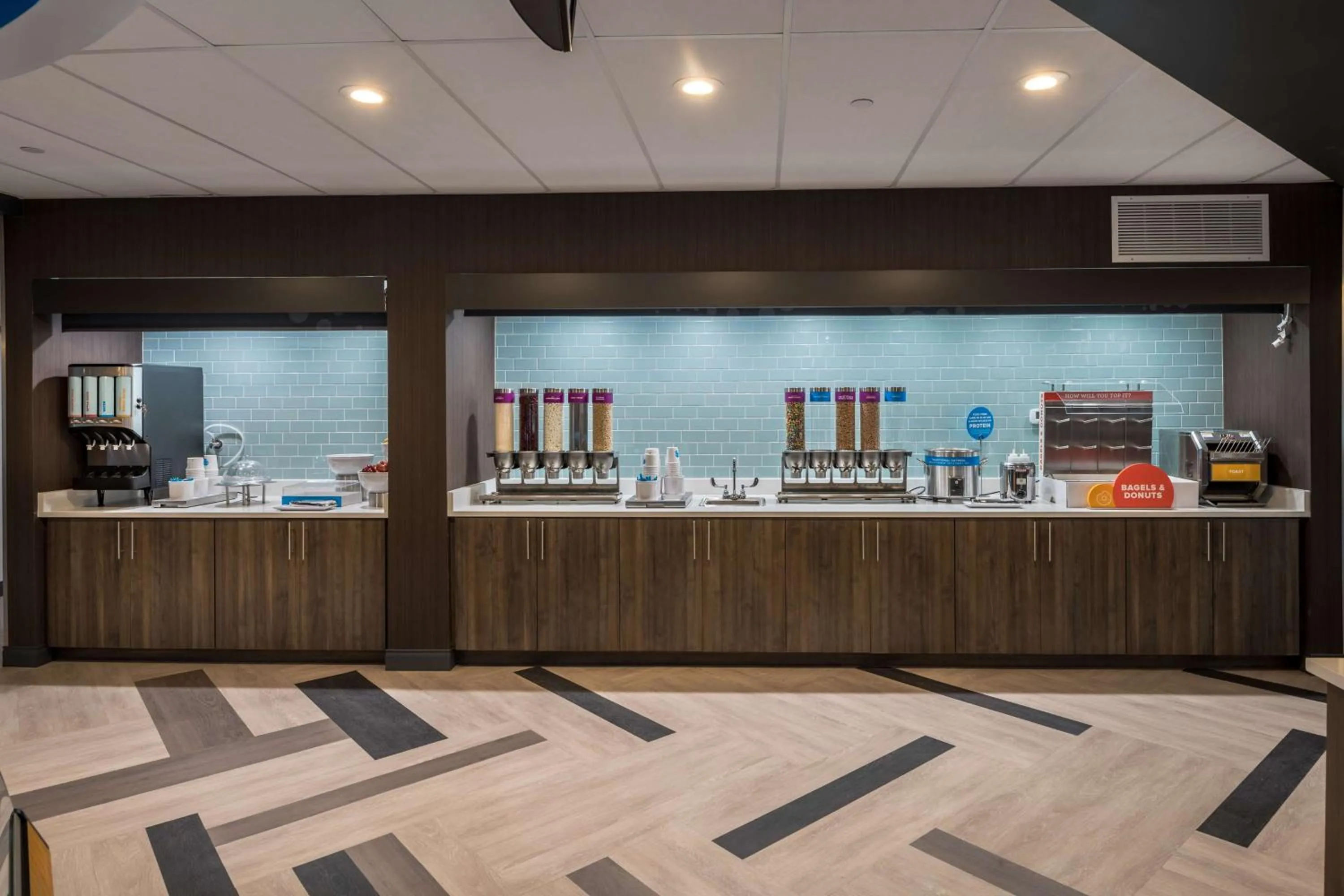 Breakfast in Tru by Hilton Garland Richardson