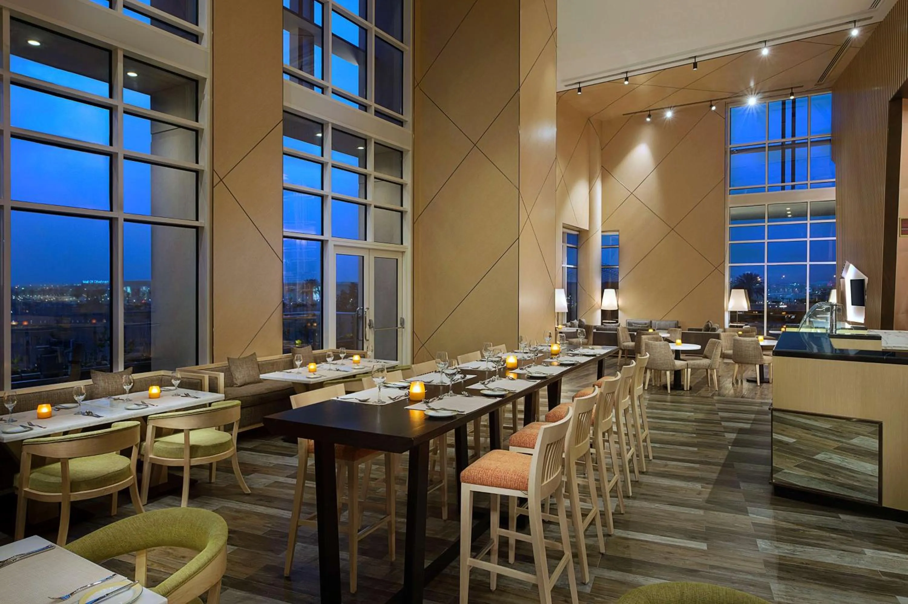 Restaurant/places to eat in Hilton Garden Inn Al Khobar