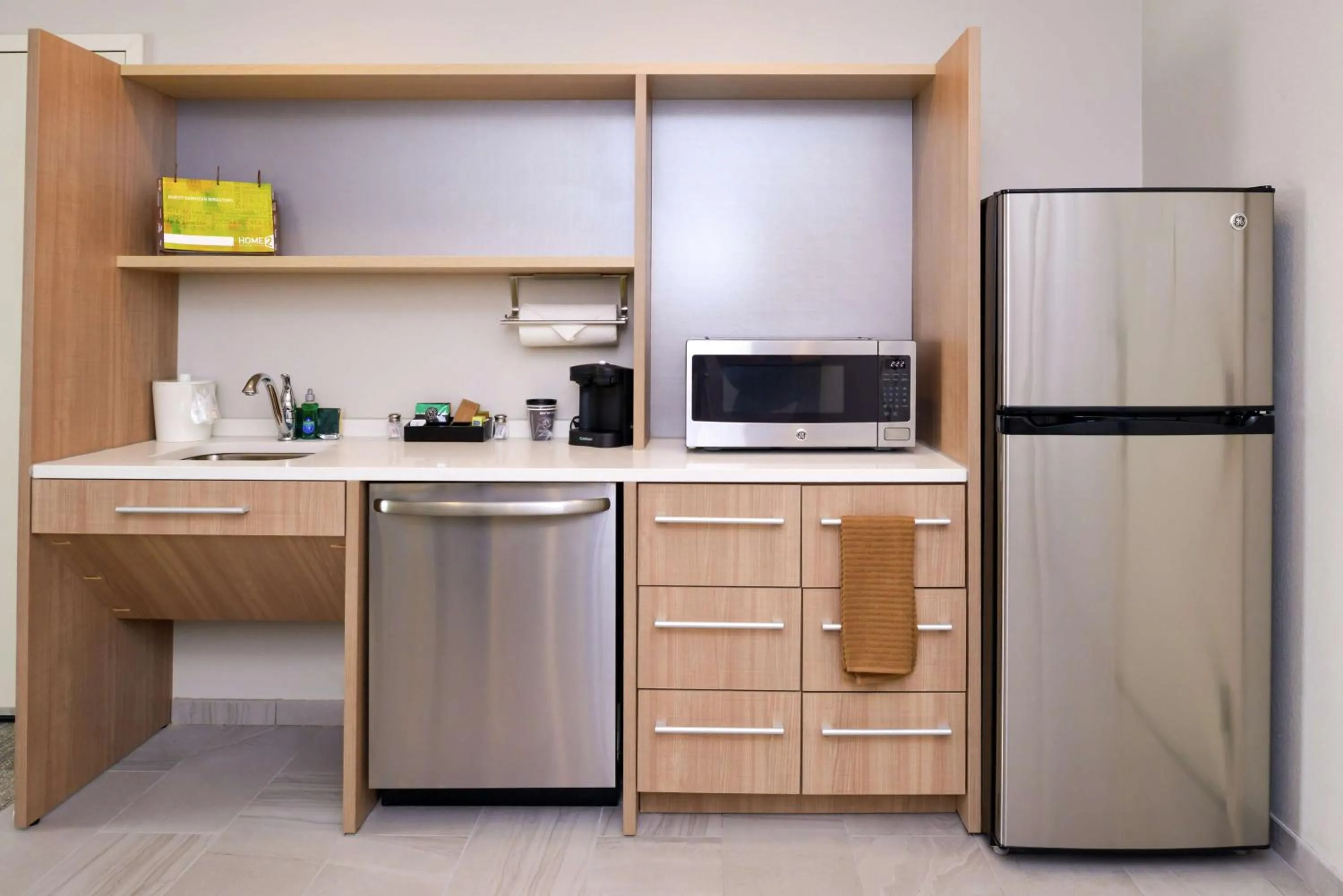 Kitchen or kitchenette in Home2 Suites By Hilton Merrillville