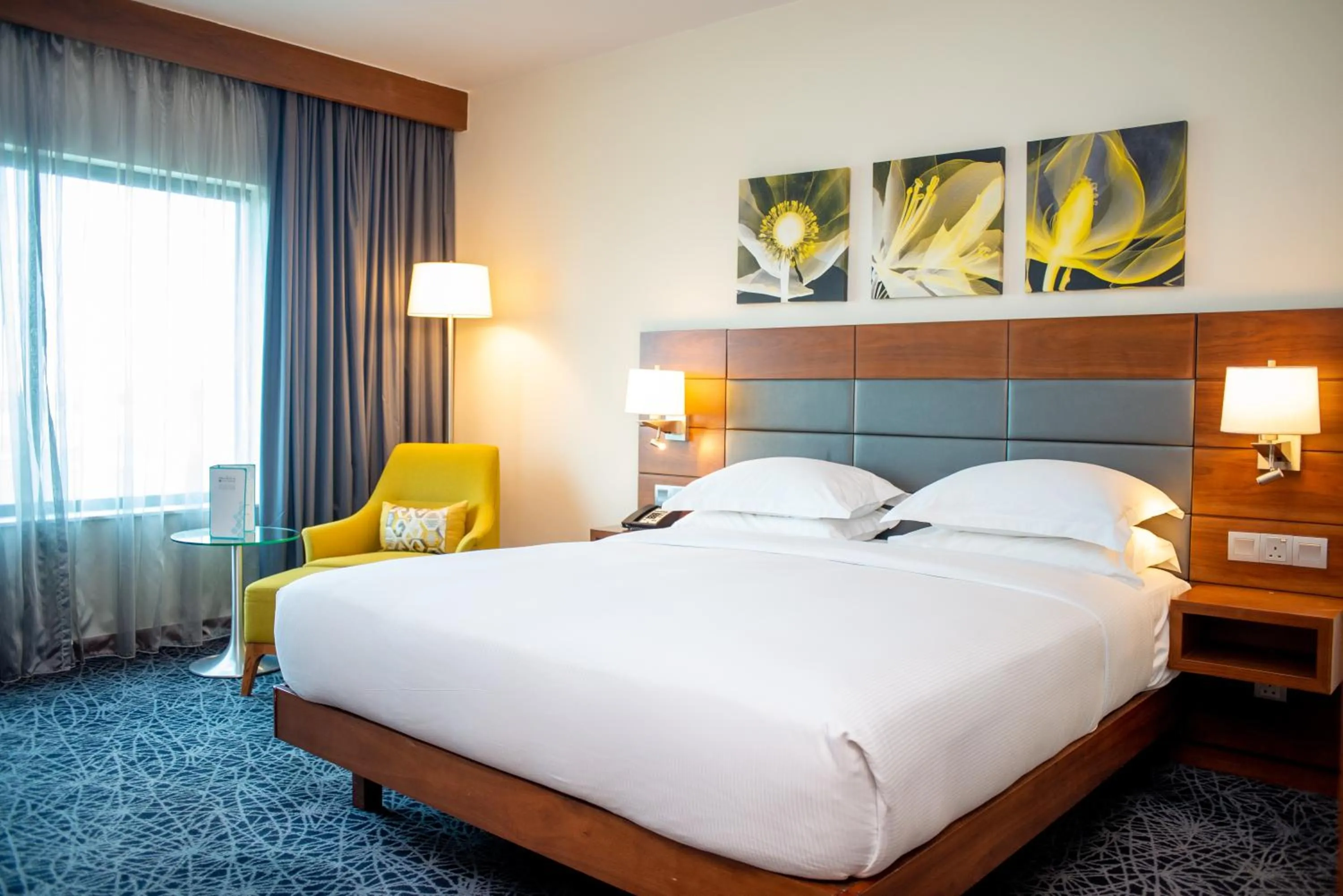 Bedroom, Bed in Hilton Garden Inn Nairobi Airport