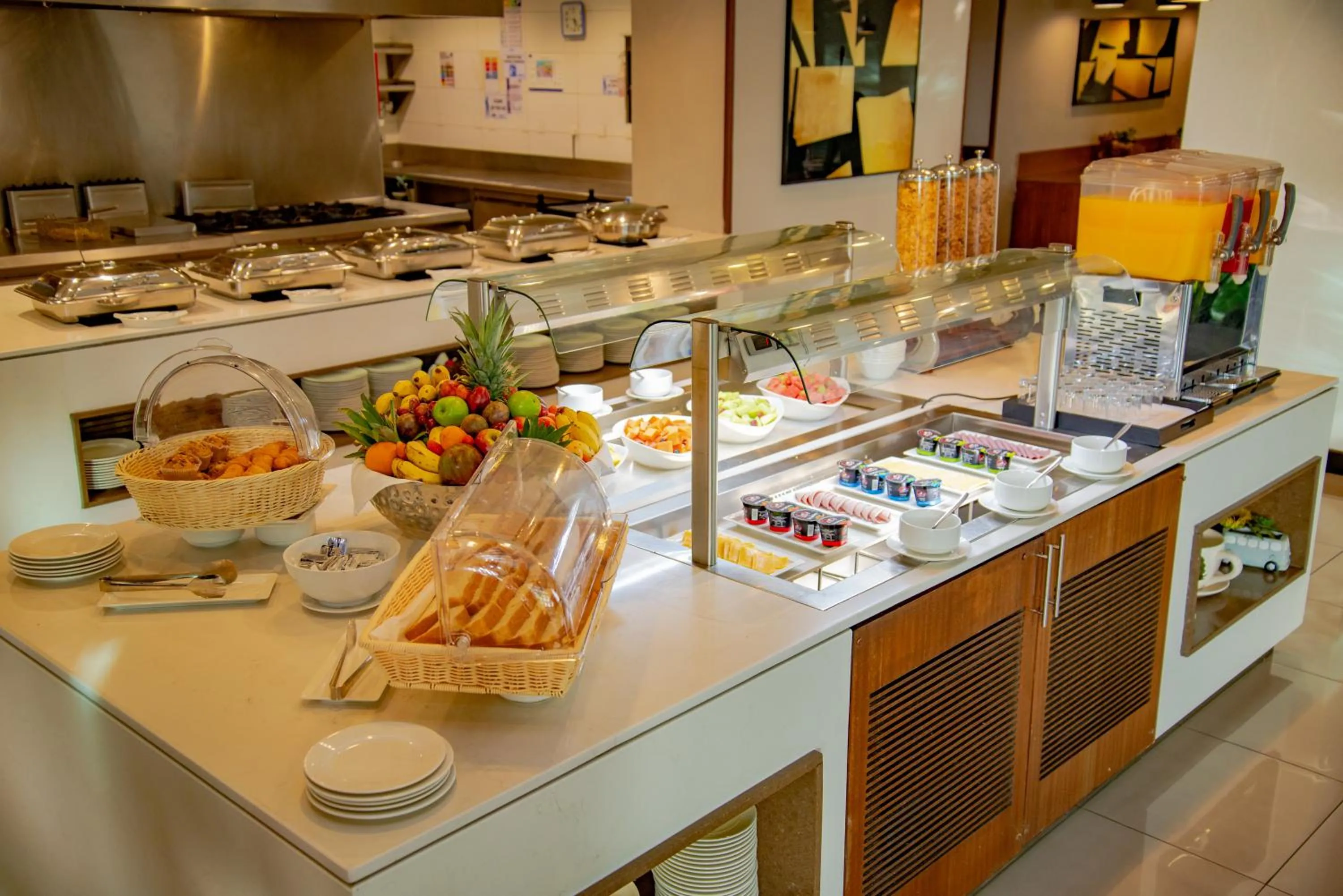 Buffet breakfast in Hilton Garden Inn Nairobi Airport