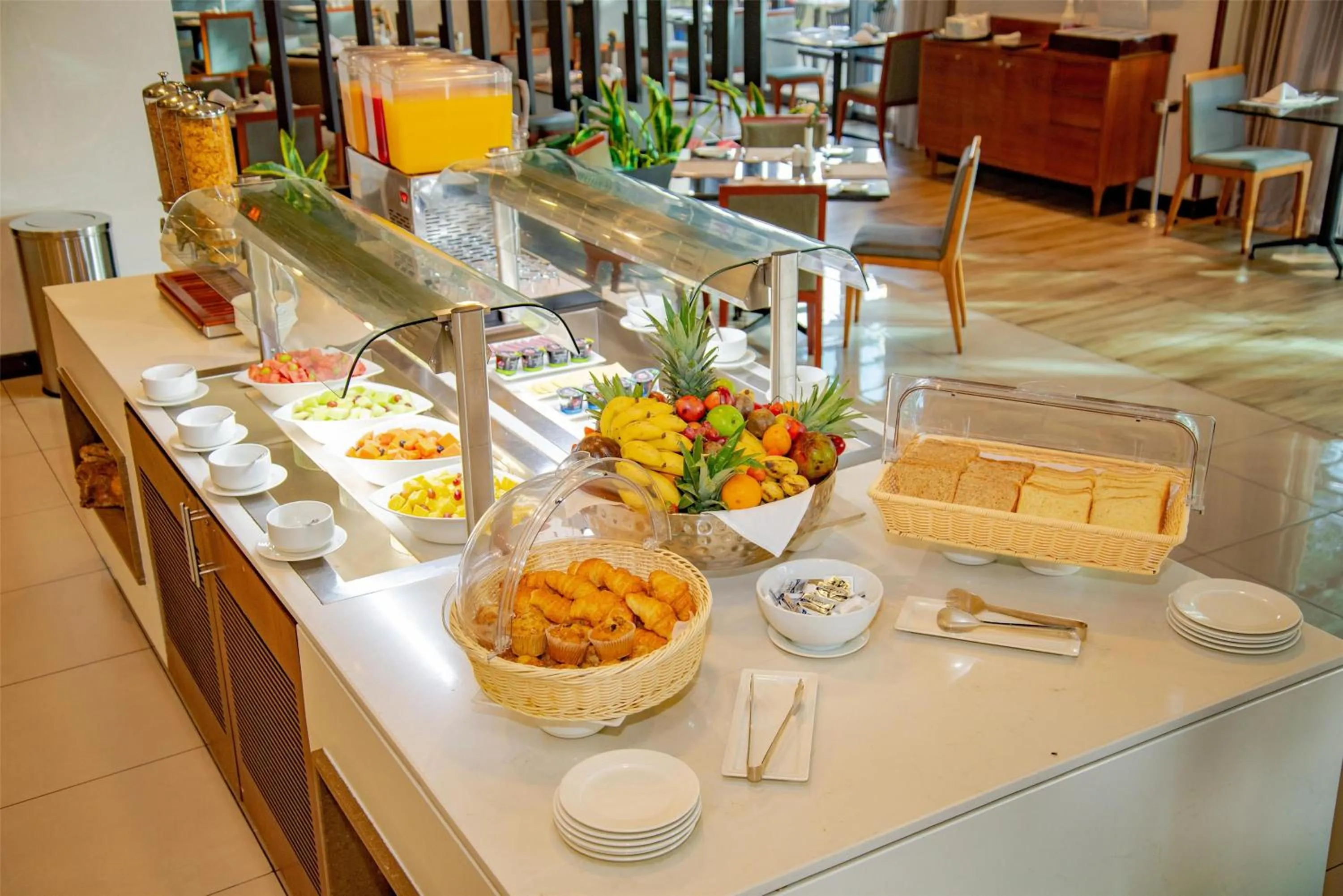 Restaurant/places to eat in Hilton Garden Inn Nairobi Airport