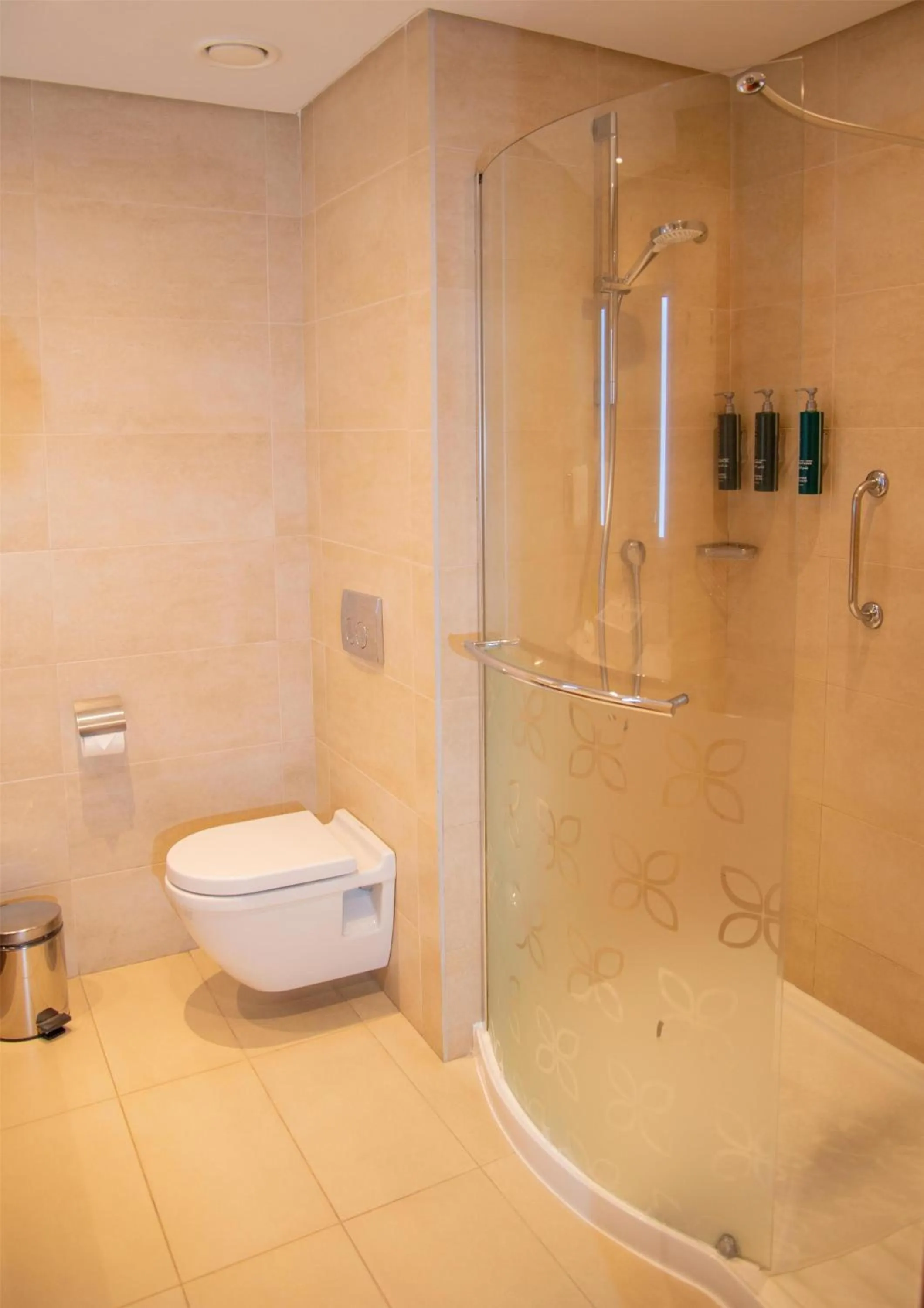 Bathroom in Hilton Garden Inn Nairobi Airport