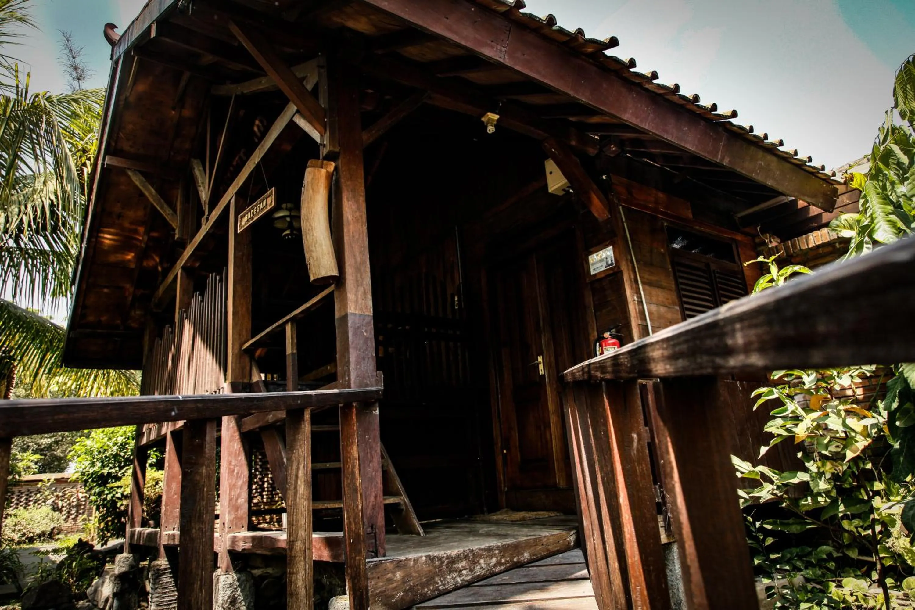 Tembi - Historical Home