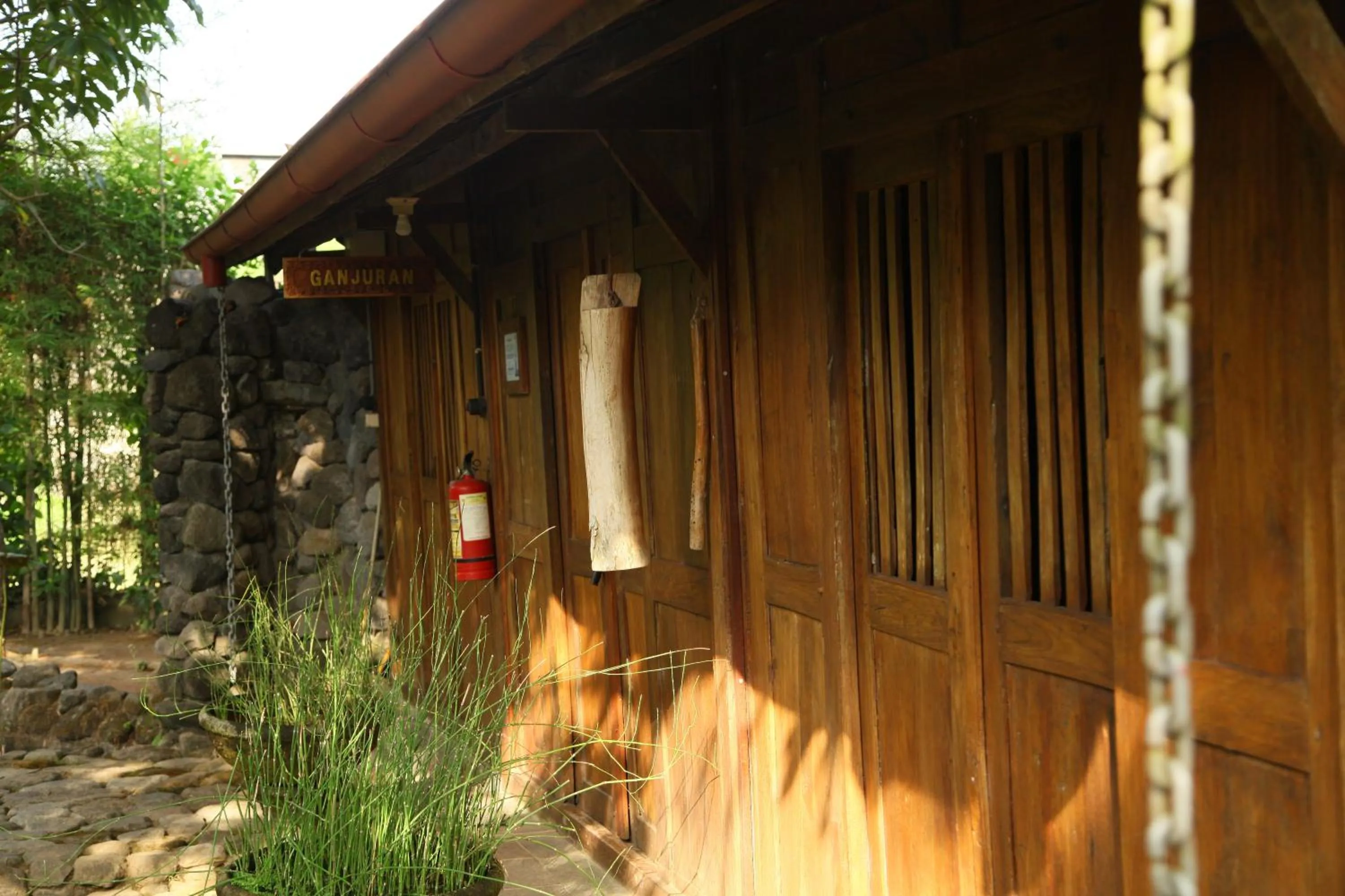 Tembi - Historical Home