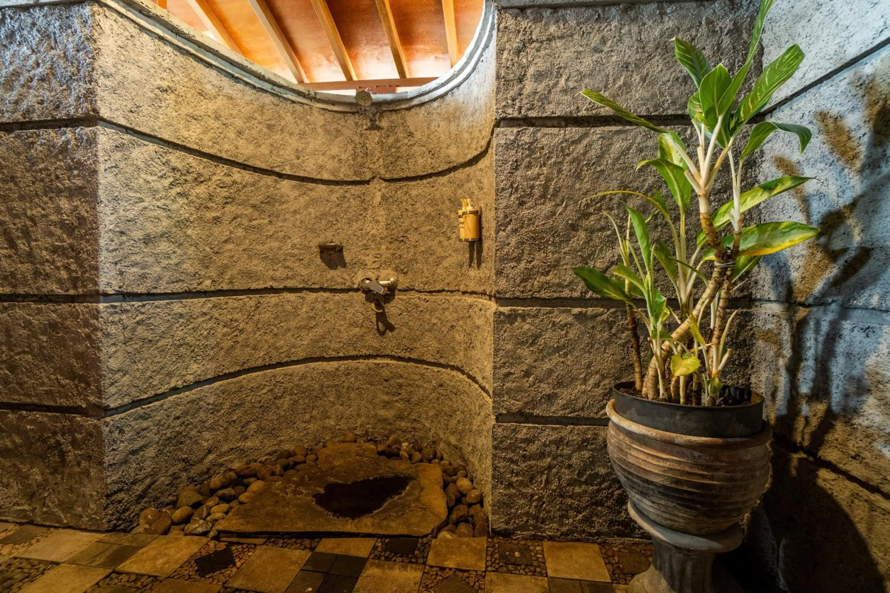 Tembi - Historical Home