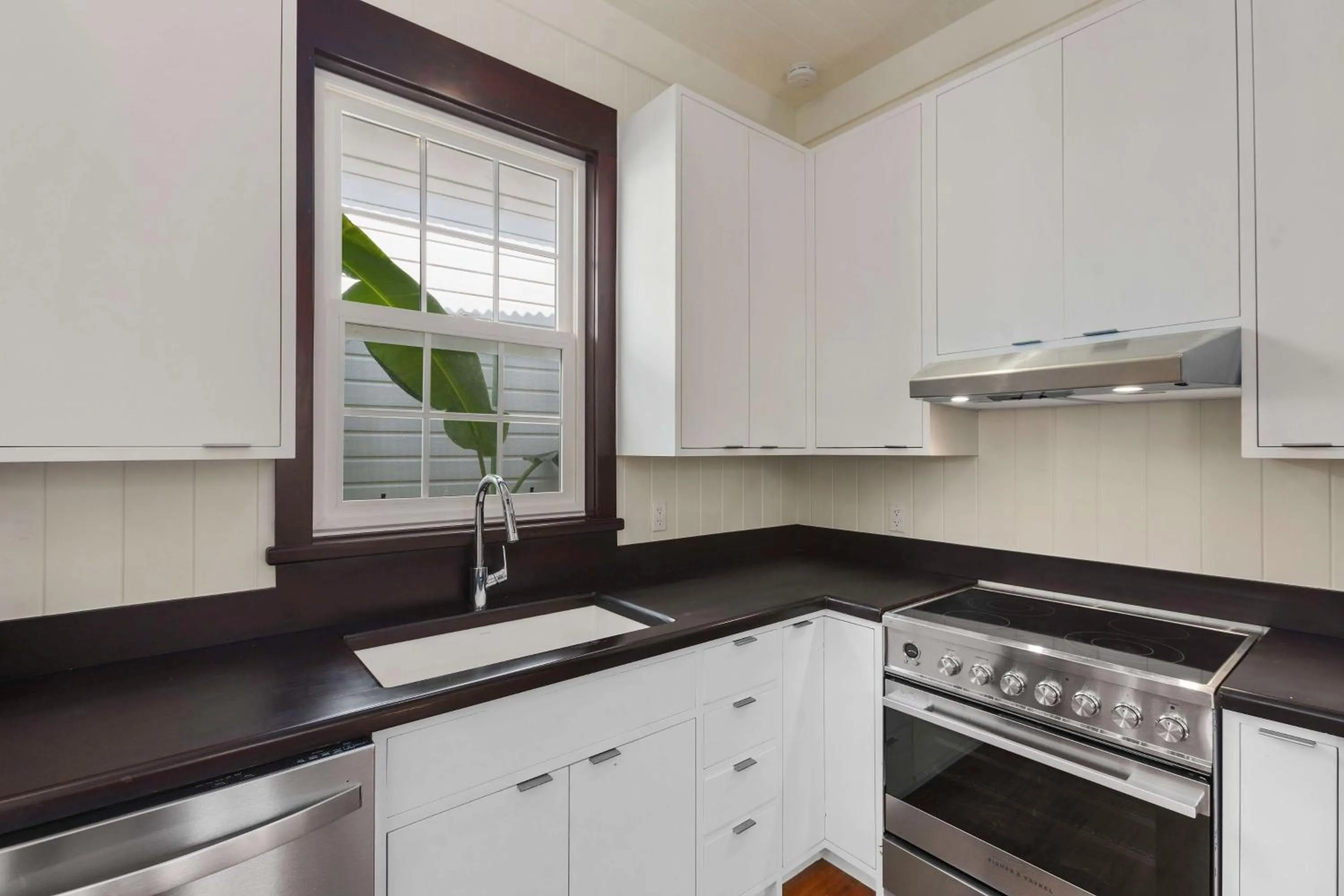 Kitchen or kitchenette in Mahogany Bay Resort and Beach Club, Curio Collection