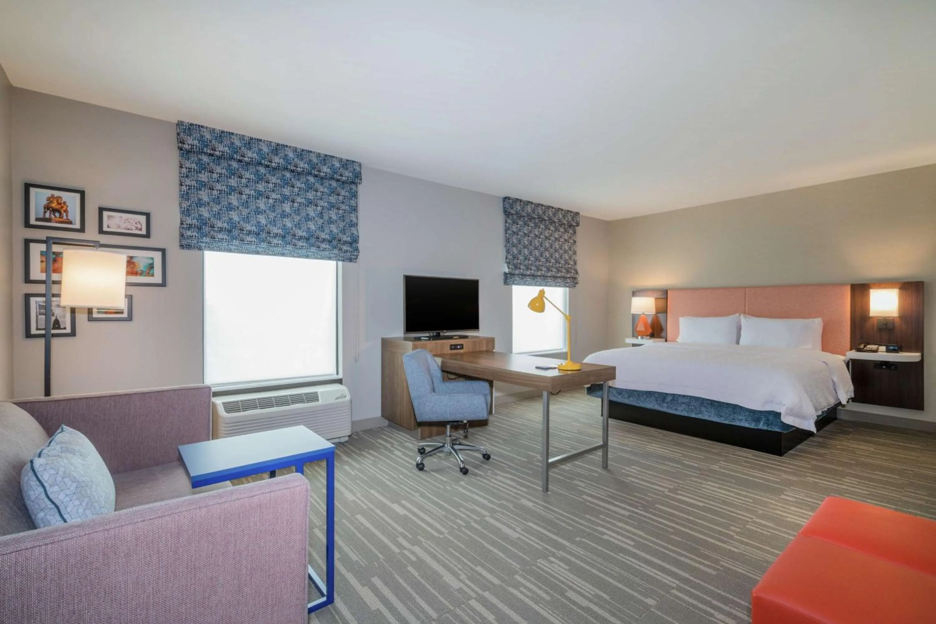 Bedroom, Bed in Hampton Inn & Suites Glenarden/Washington DC