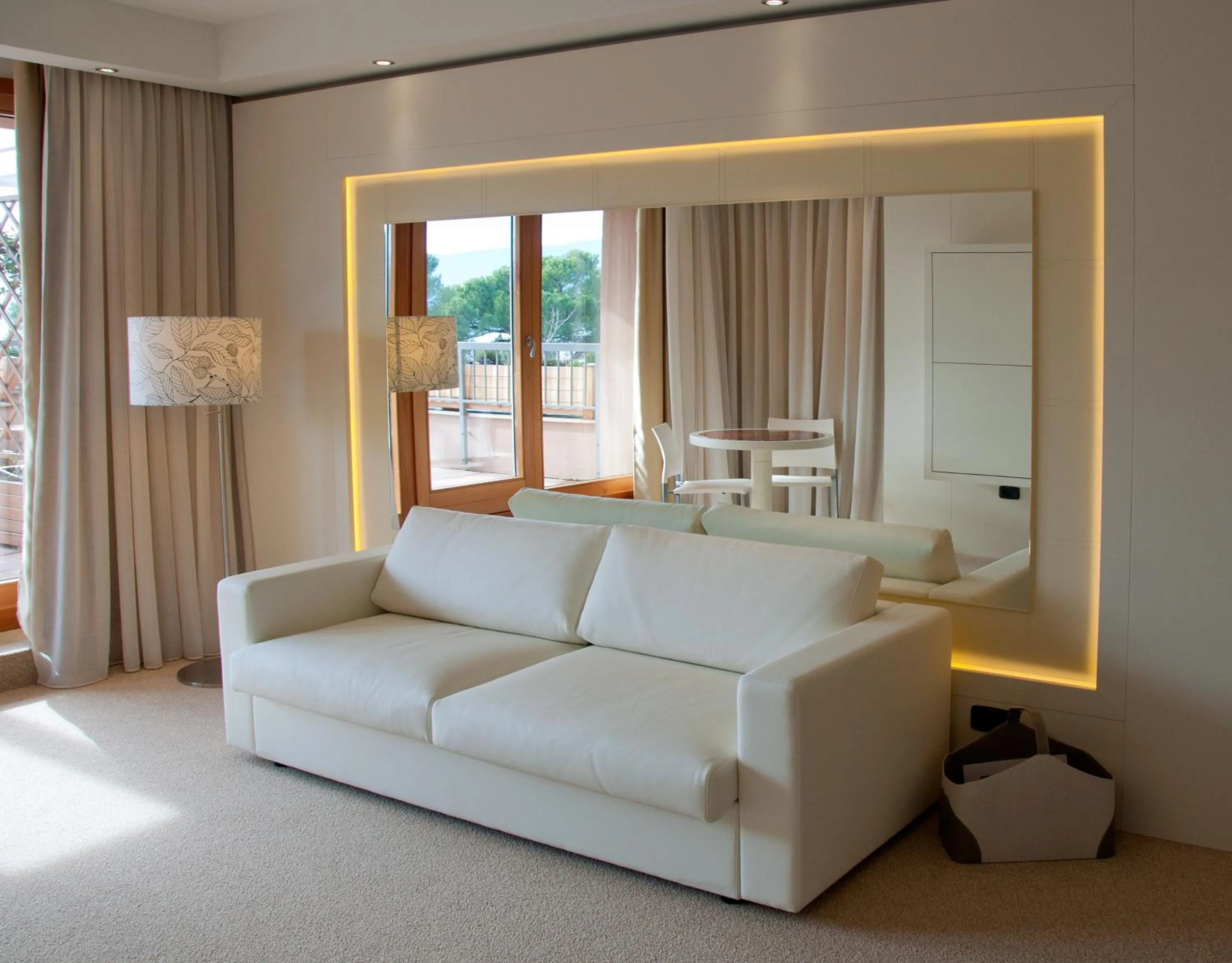 Photo of the whole room in Cocca Hotel Royal Thai Spa