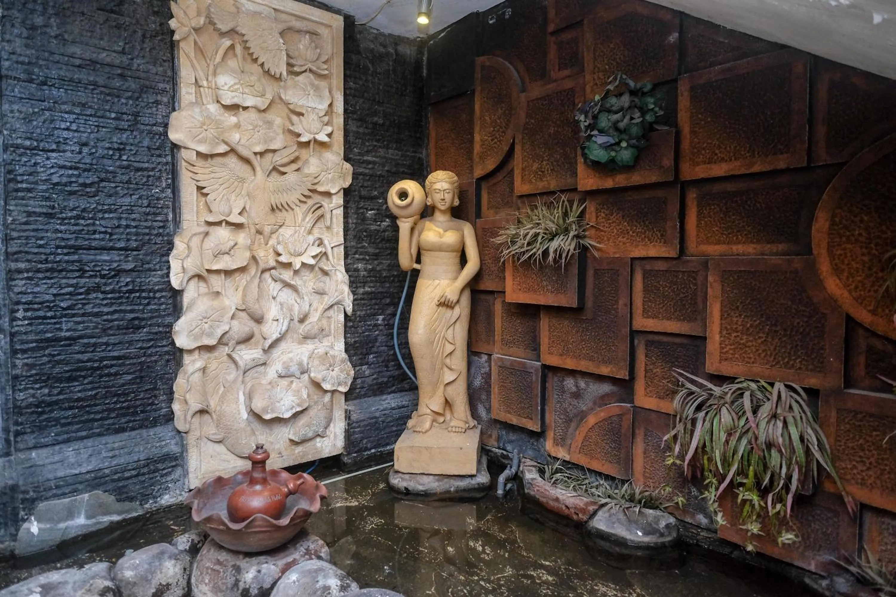 Property building in Urbanview Omah Eka Santi by RedDoorz