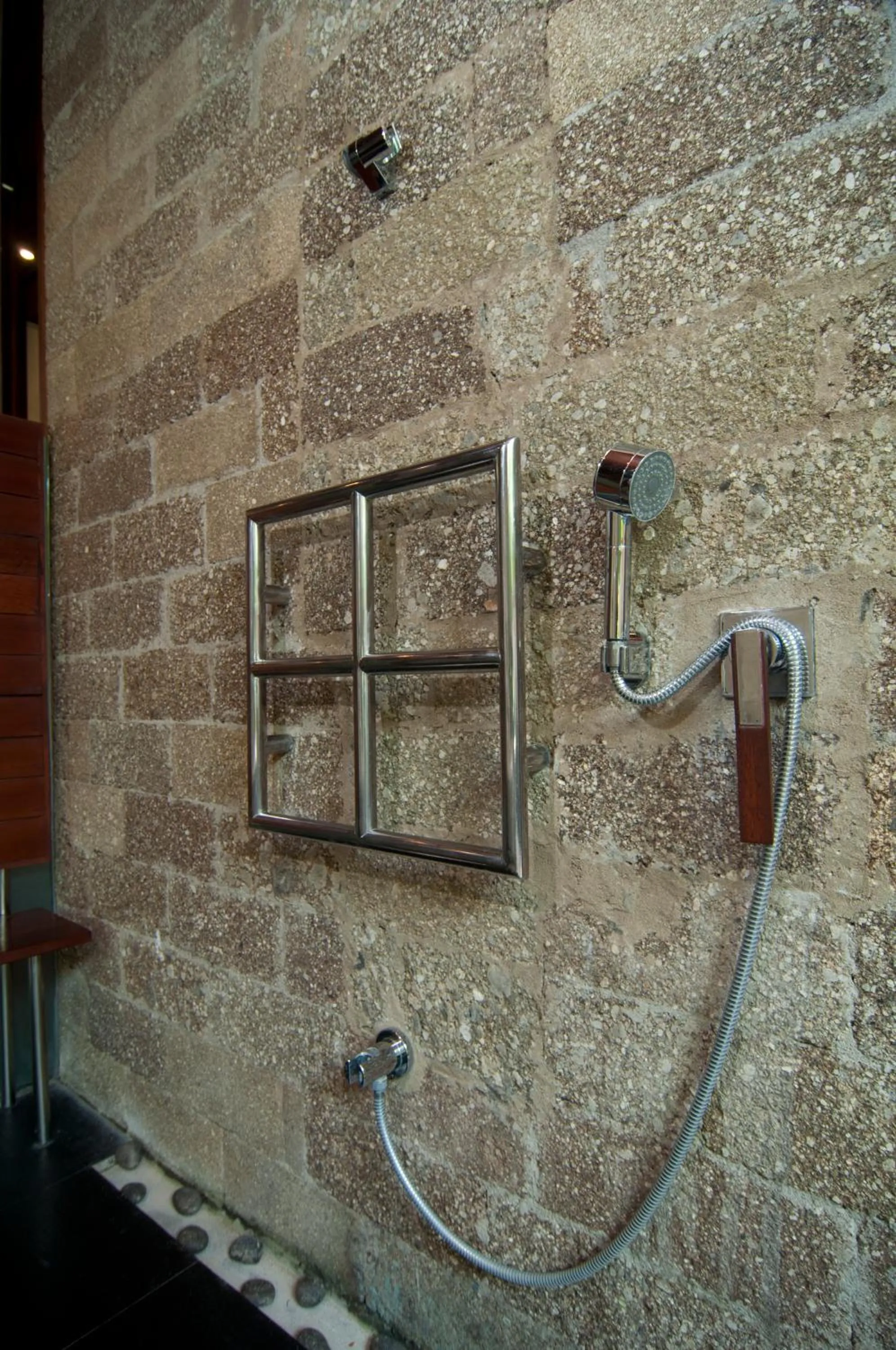 Bathroom in Anginsepoi