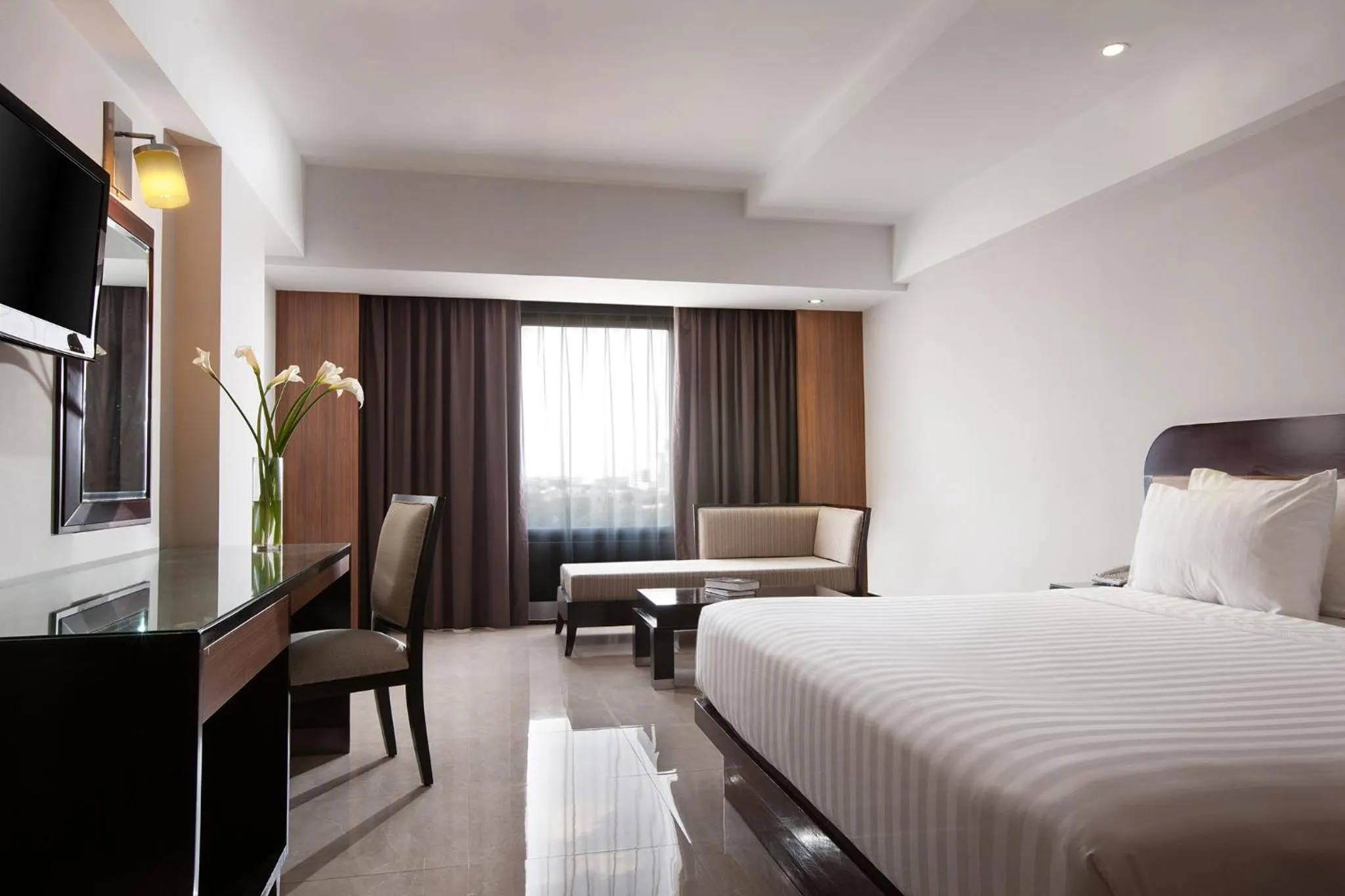 Bedroom, Bed in Hotel Santika Premiere Semarang