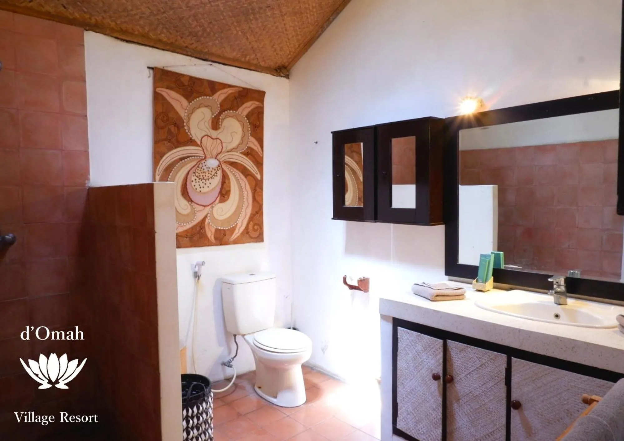 Toilet in D'omah Yogya Hotel