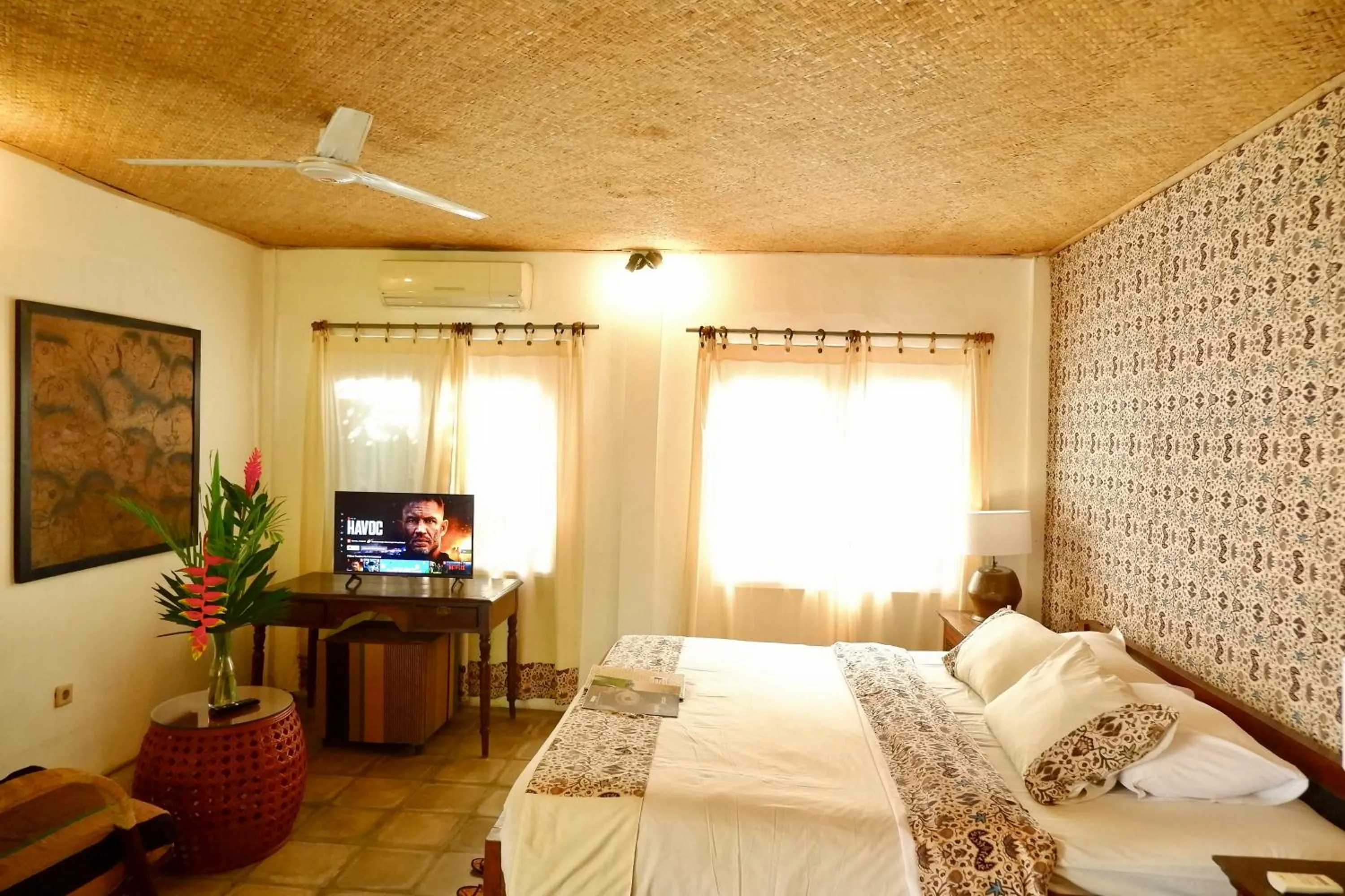 Bedroom, Bed in D'omah Yogya Hotel