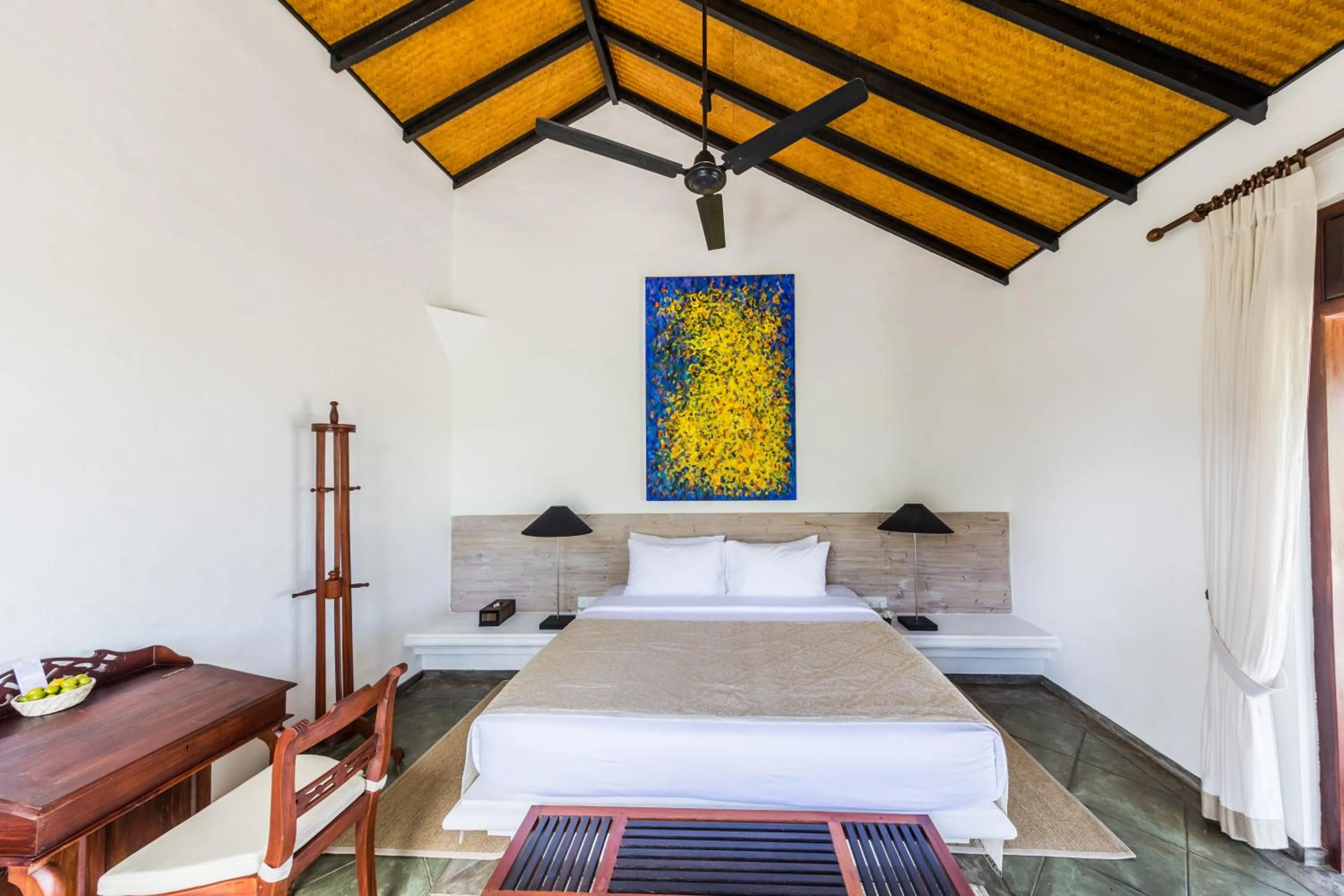 Bed in Taru Villas - The Muse - Bentota
