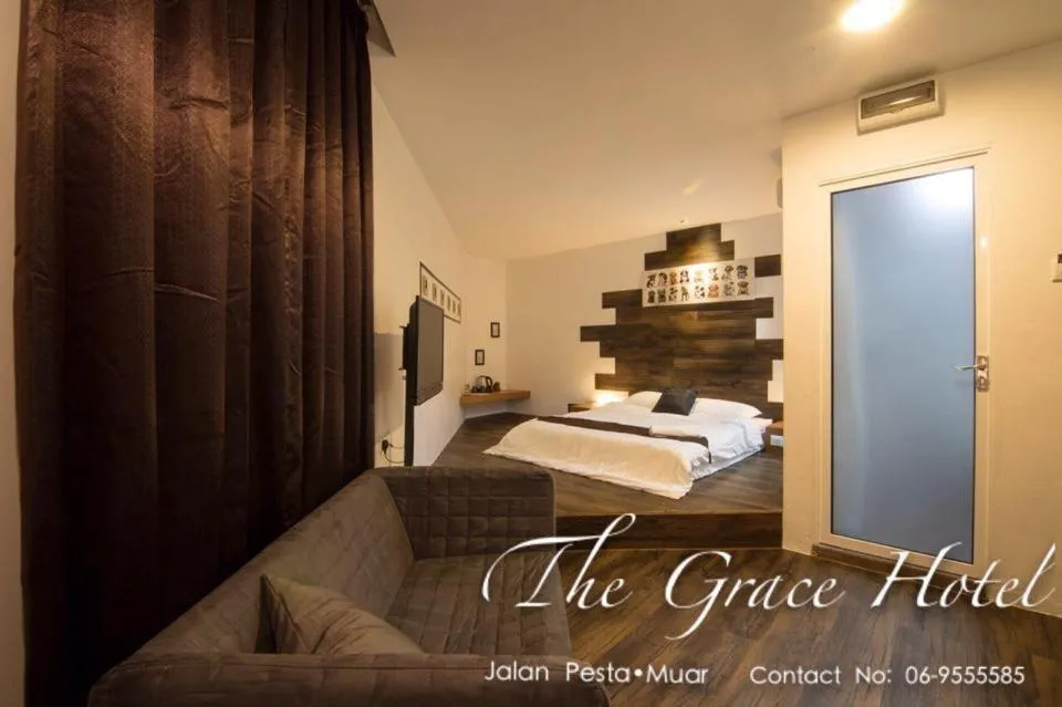 Bedroom, Bed in The Grace Hotel