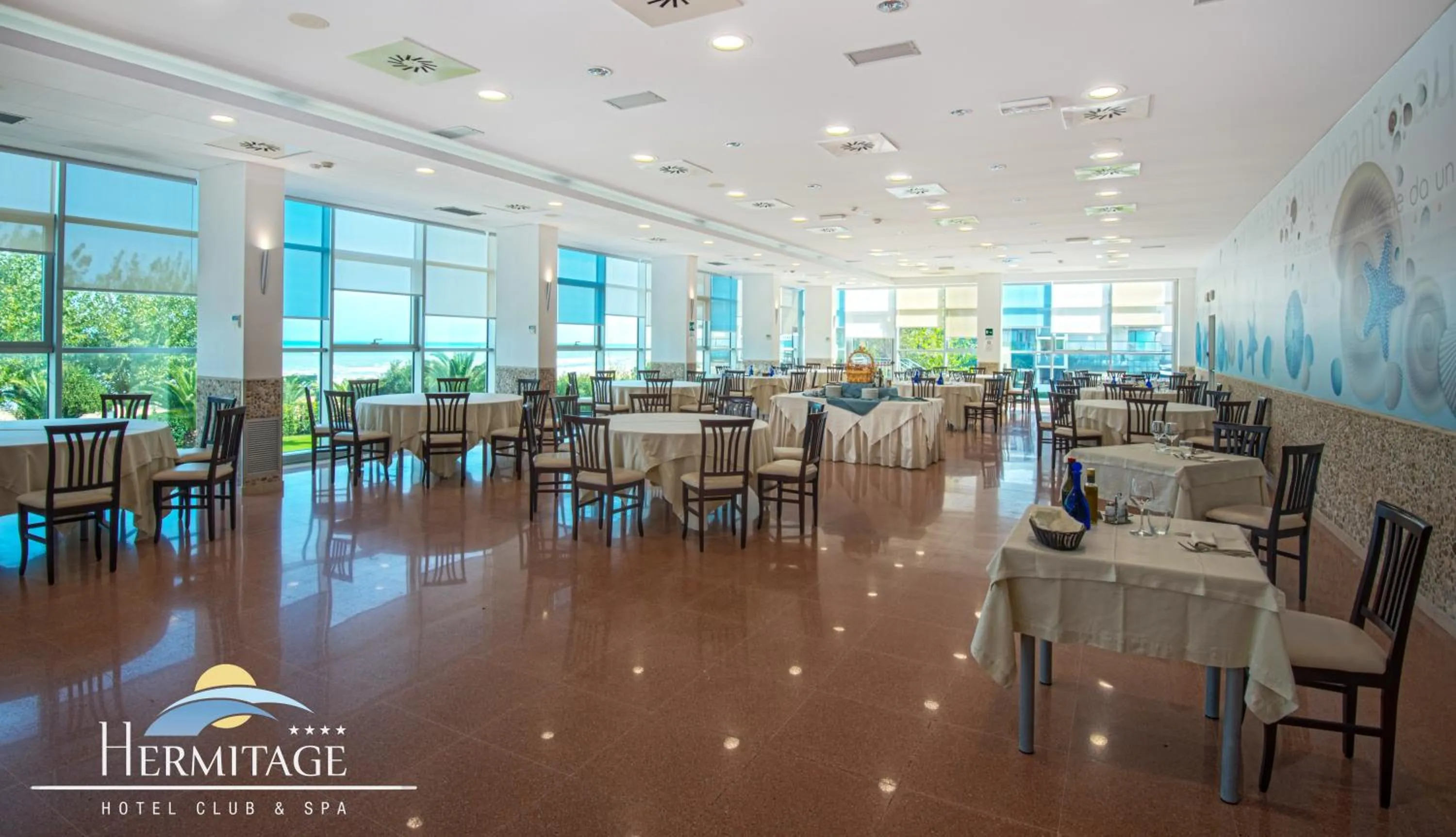 Restaurant/places to eat in Hermitage Hotel