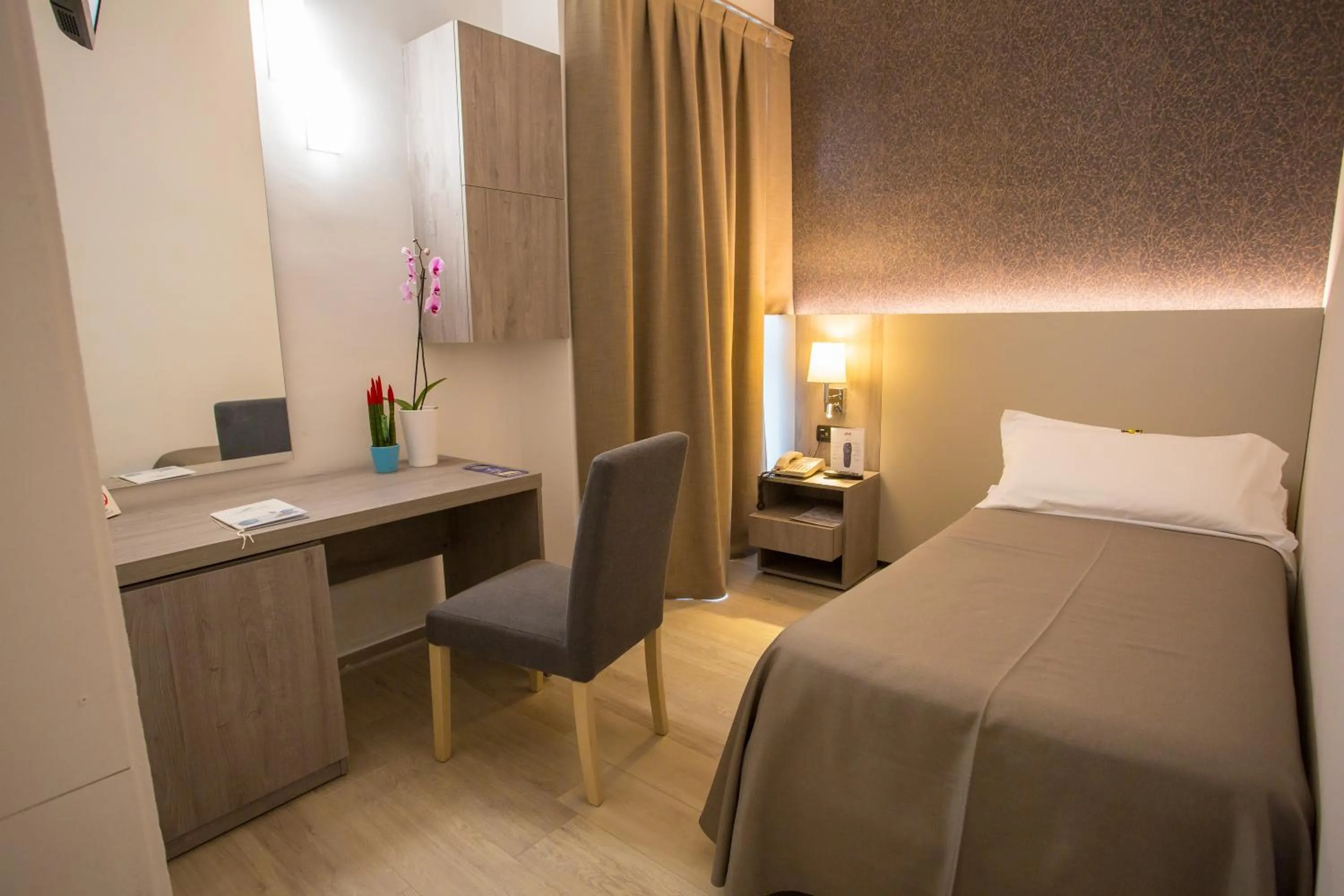 Bed in Hermitage Hotel