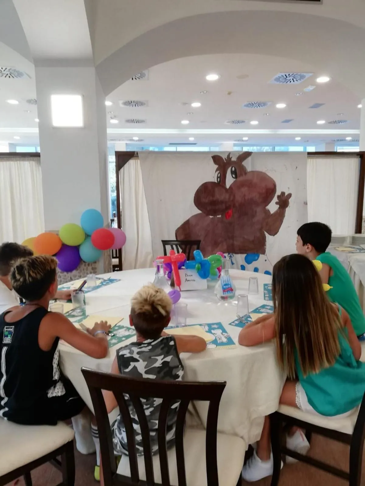 Food and drinks in Hermitage Hotel