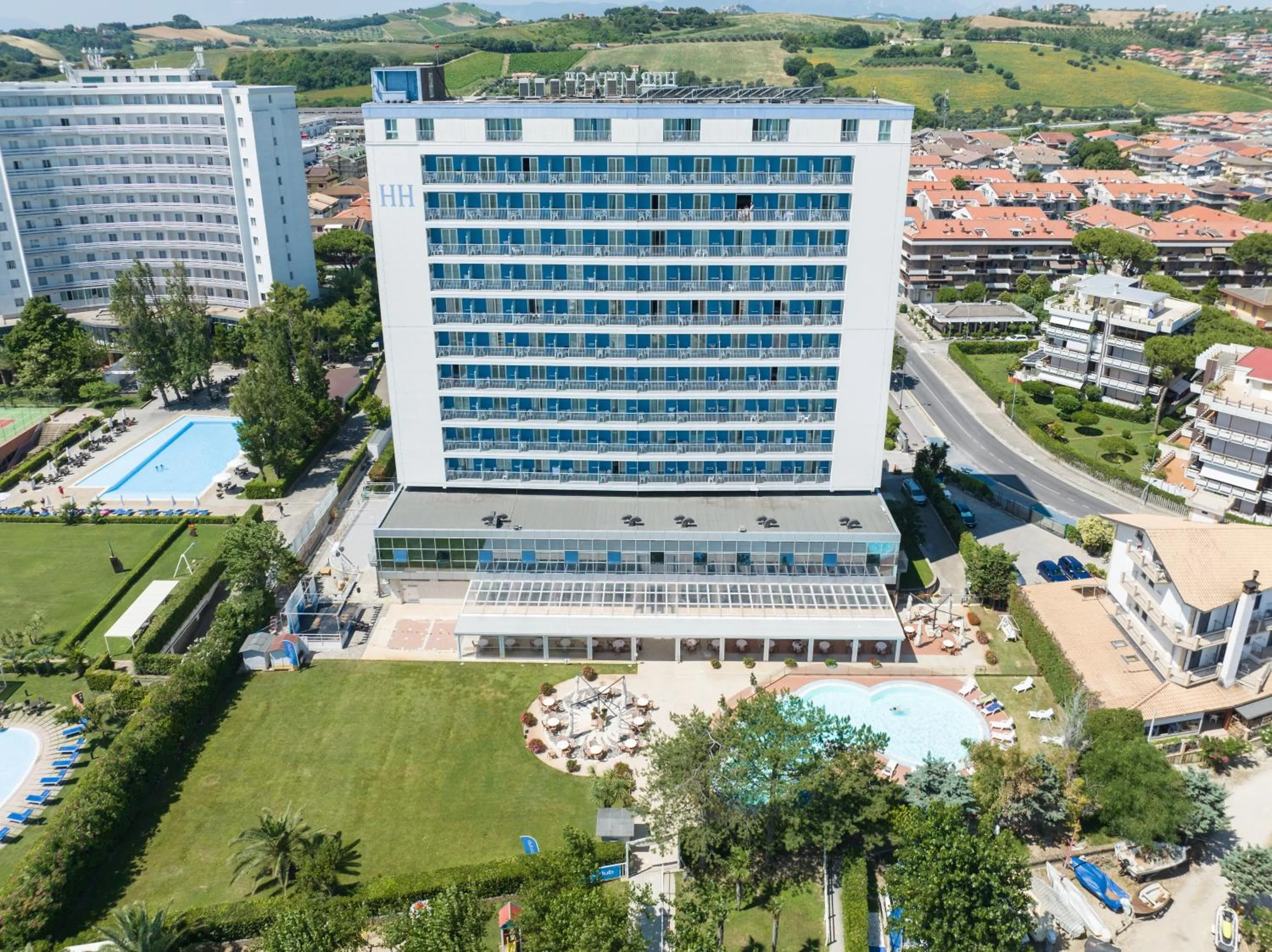 Property building in Hermitage Hotel