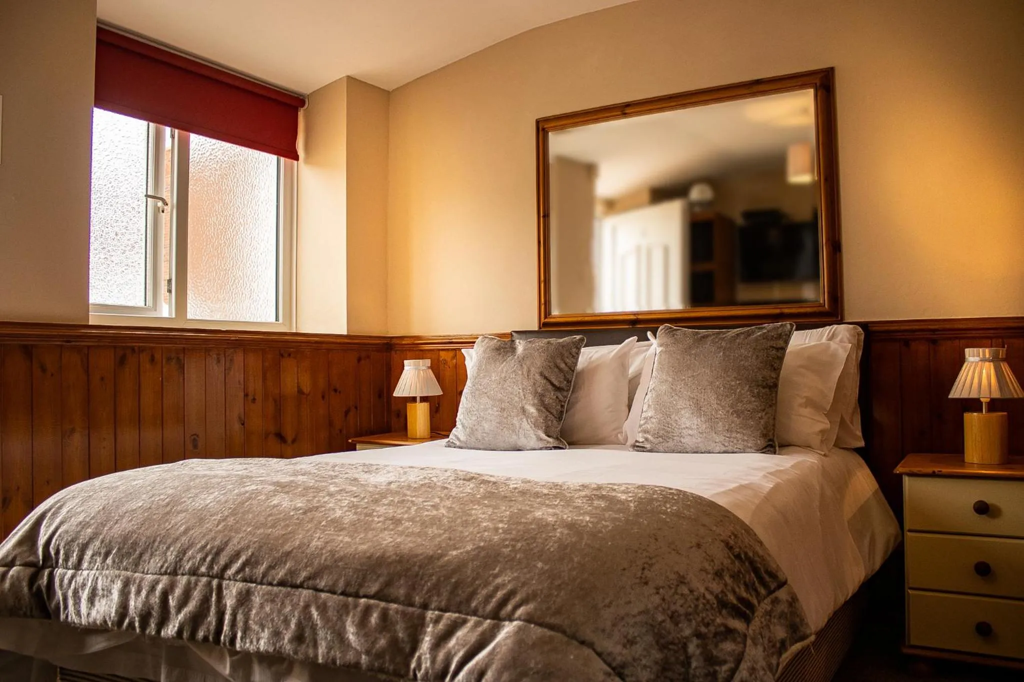 Bed in The Dolphin Hotel