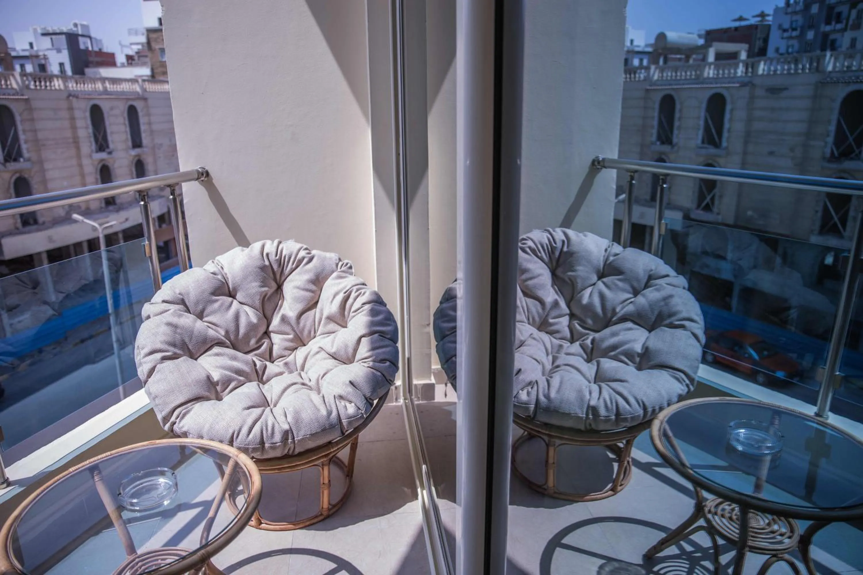 Balcony/Terrace in Redcon Suites