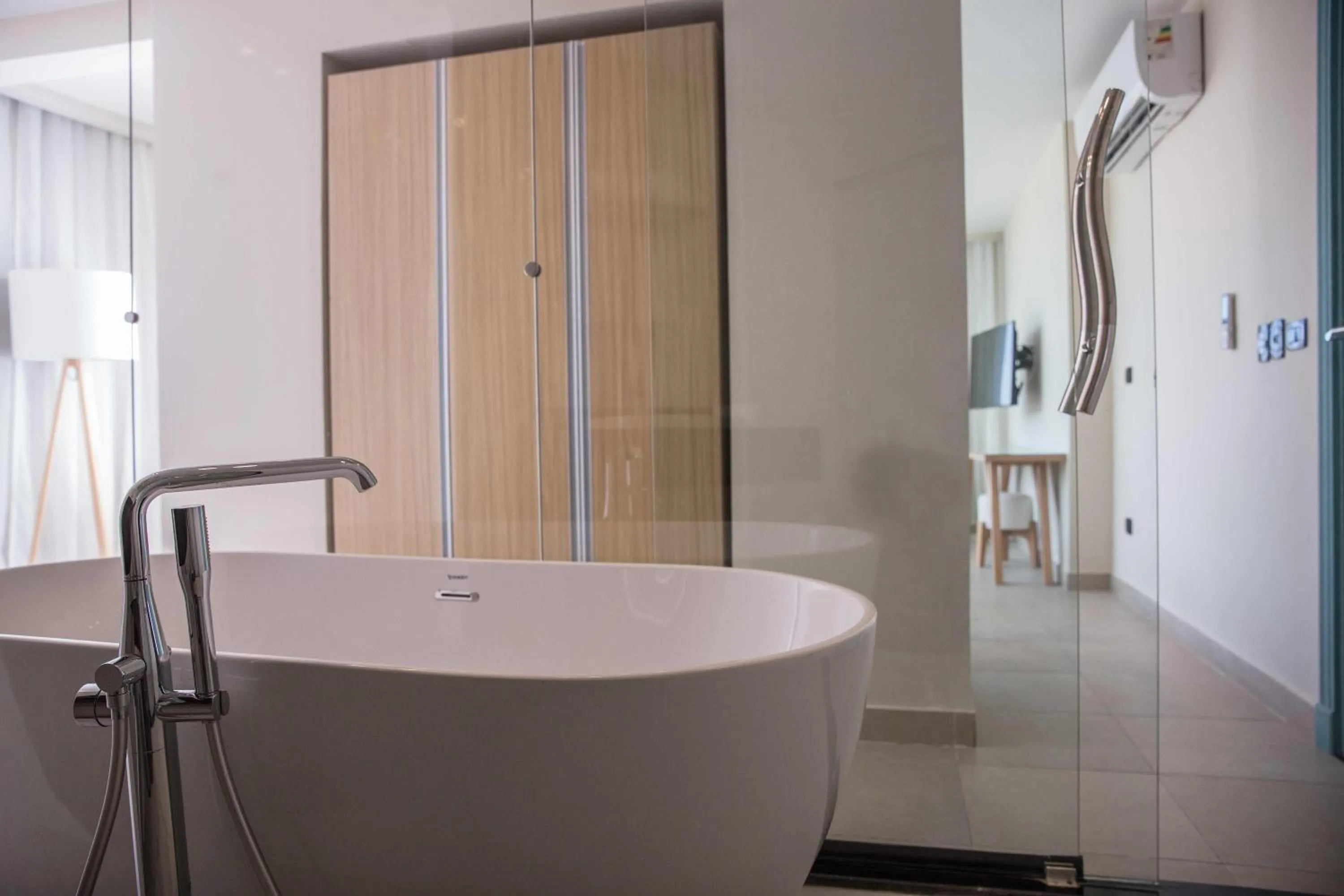 Bathroom in Redcon Suites