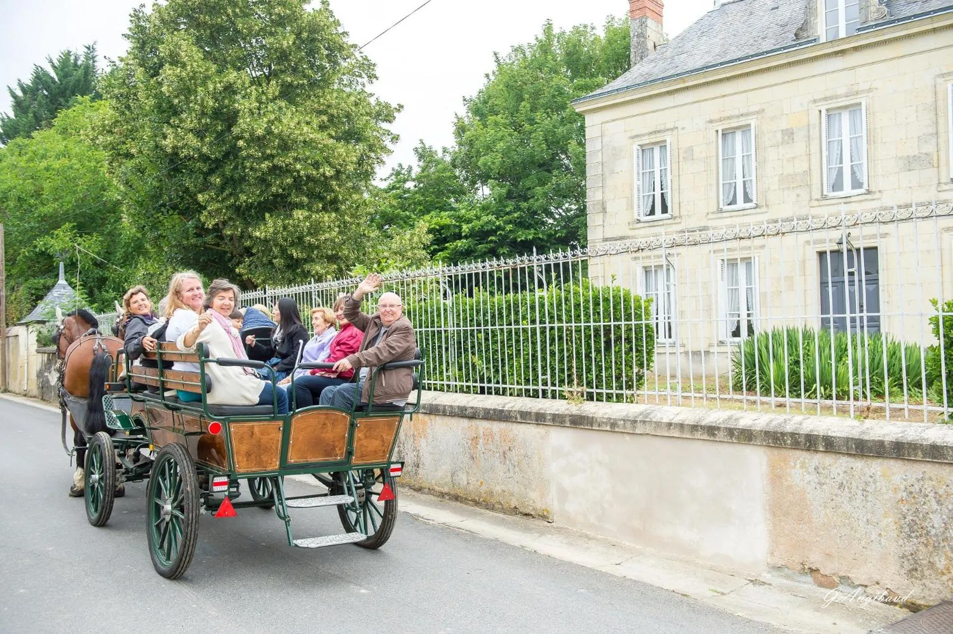Facade/entrance in En Rou Libre