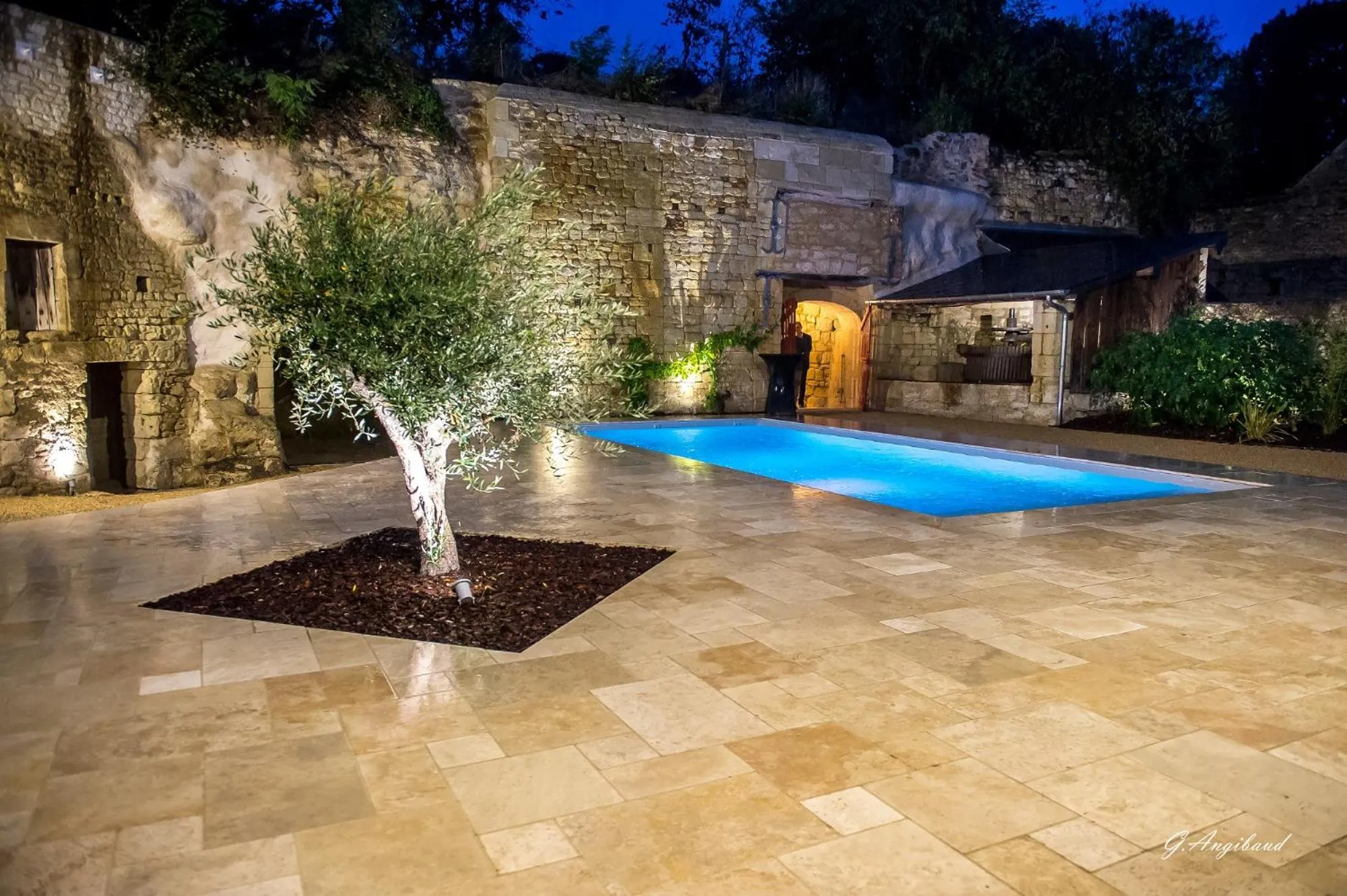 Pool view in En Rou Libre