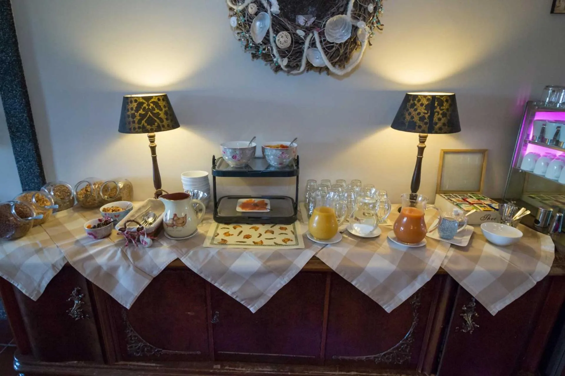 Buffet breakfast in Hotel Edenpark