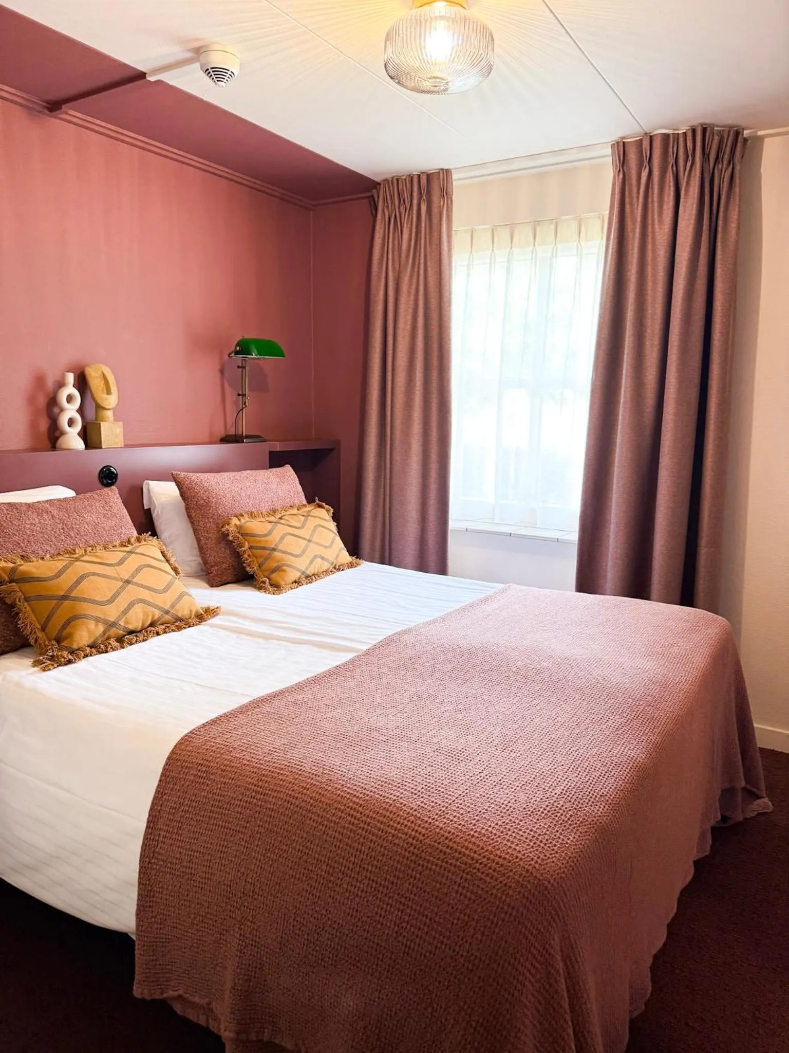 Bed in Hotel Restaurant Ruimzicht