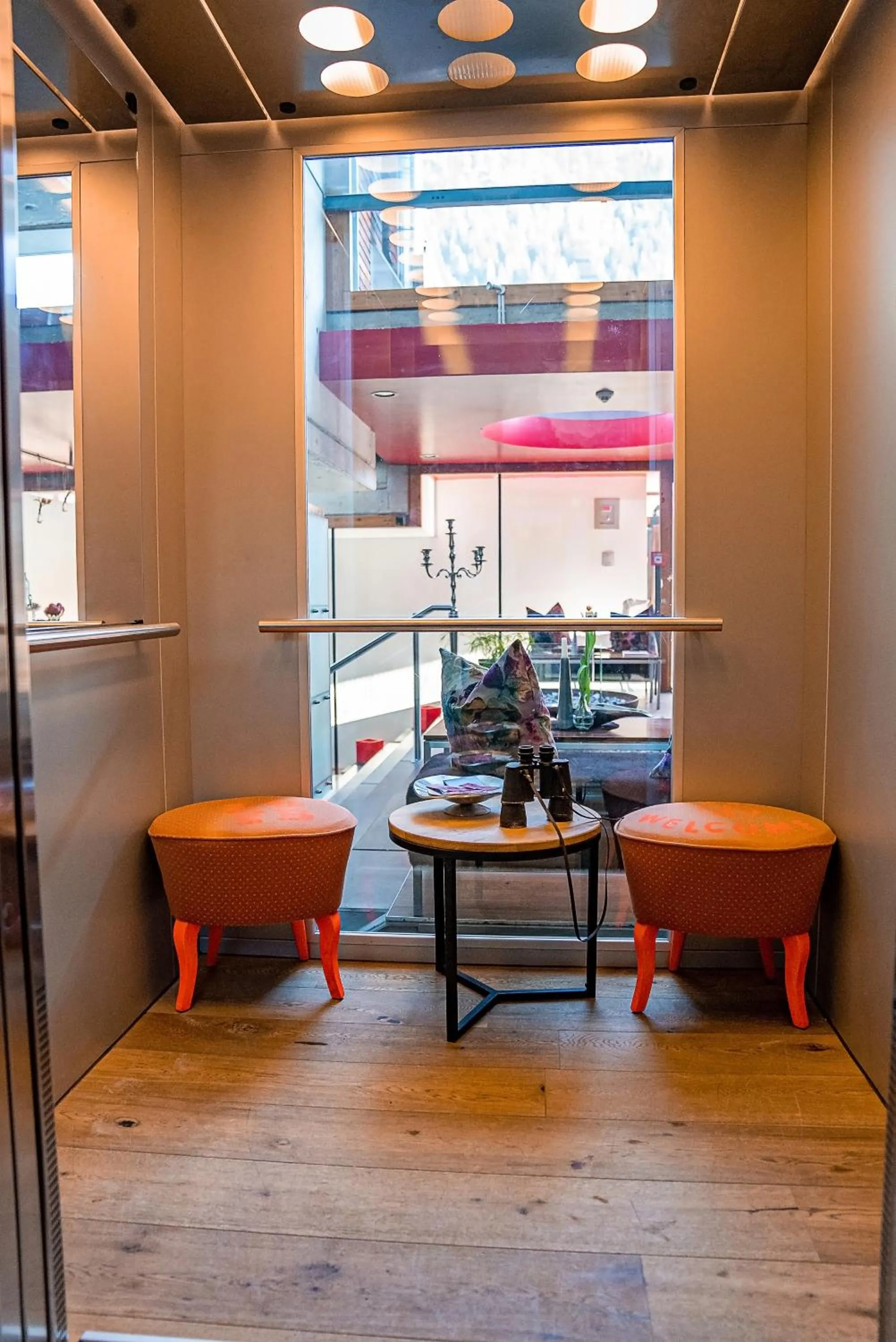 Facade/entrance in "Quality Hosts Arlberg" Hotel Lux Alpinae