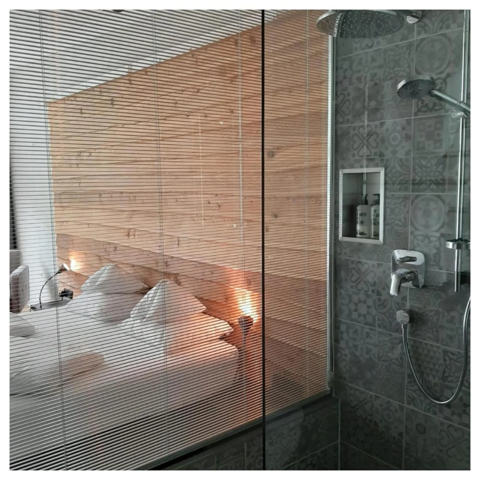 Shower in "Quality Hosts Arlberg" Hotel Lux Alpinae