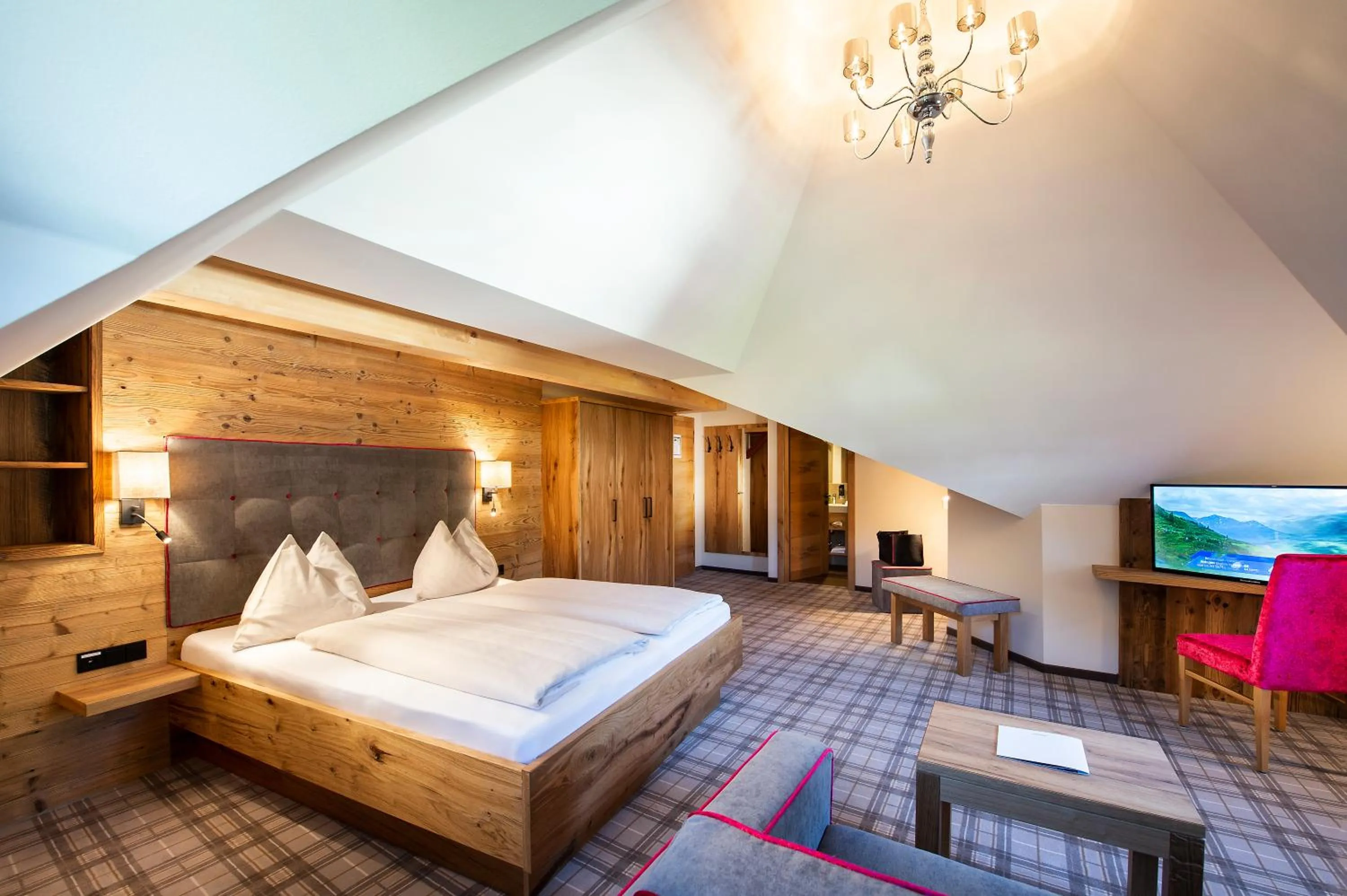 Bed in Hotel Sendlhof