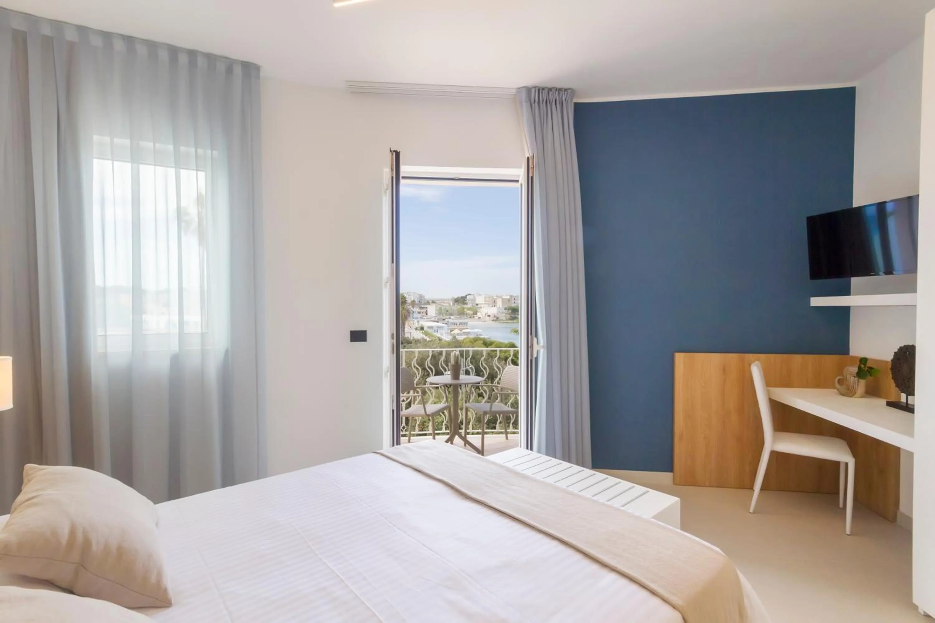 Photo of the whole room, Bed in Hotel Bellavista - Boutique Hotel